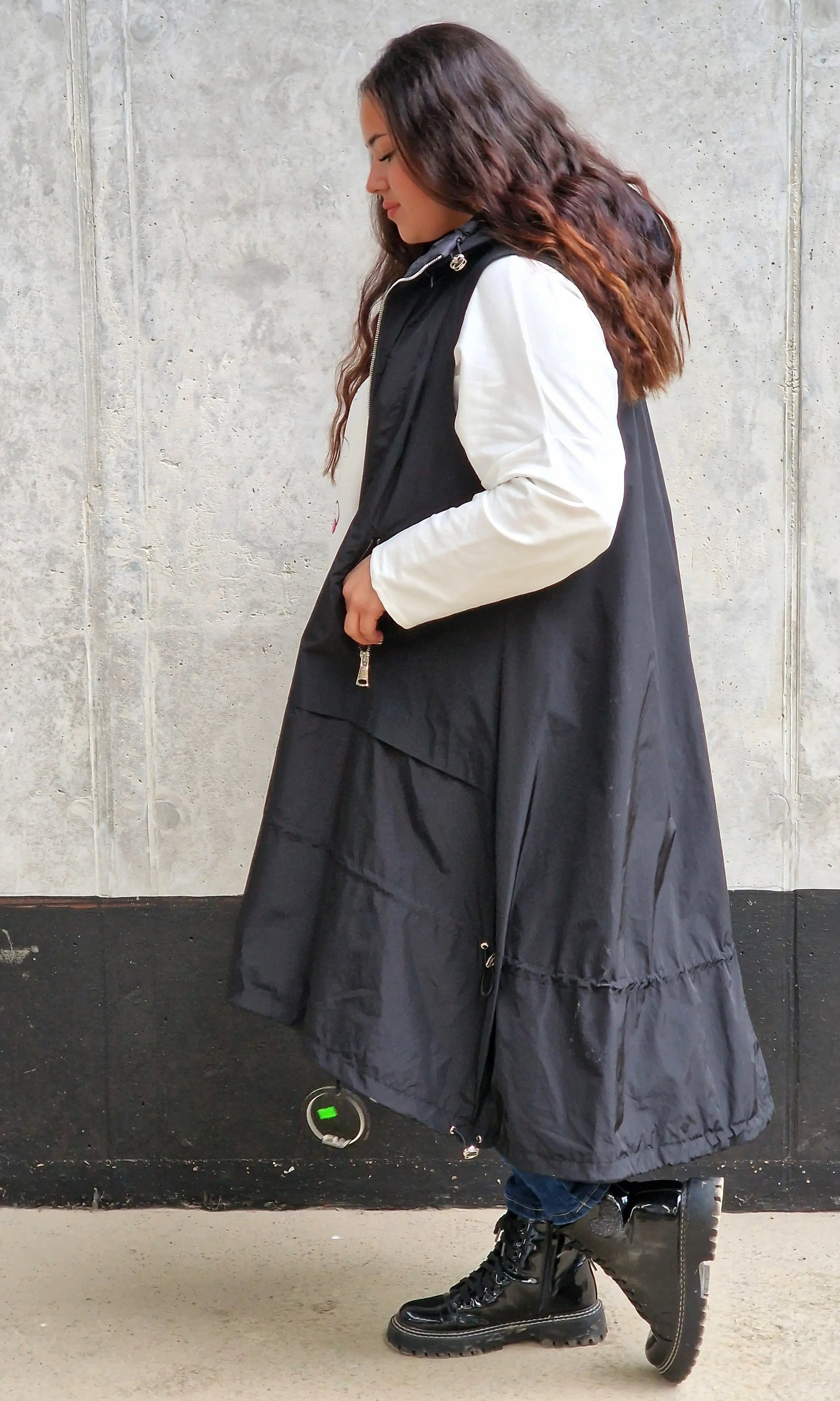 Długa kamizelka z kapturem Stylowa XL