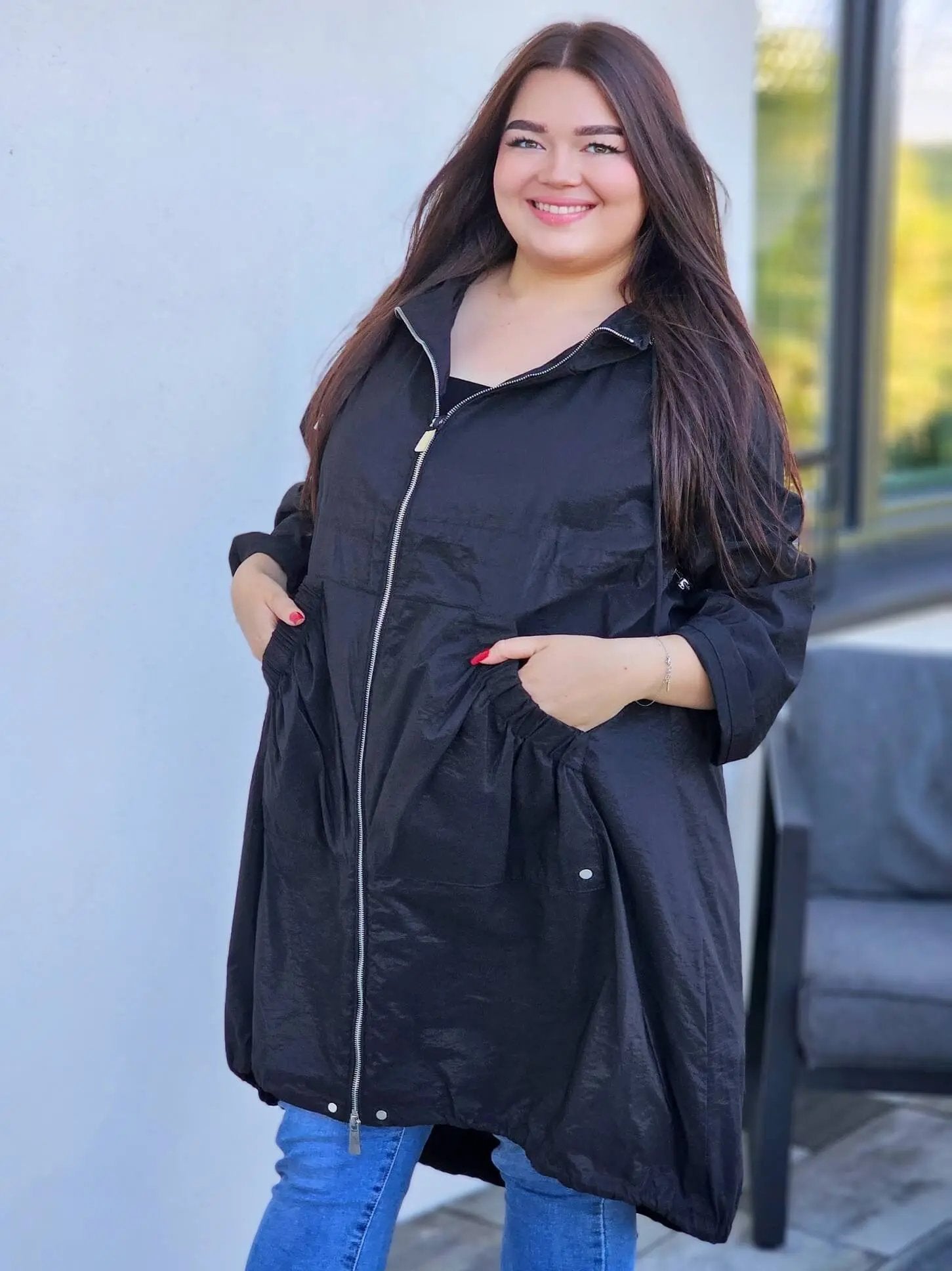 Długa parka z obszernymi kieszeniami Stylowa XL