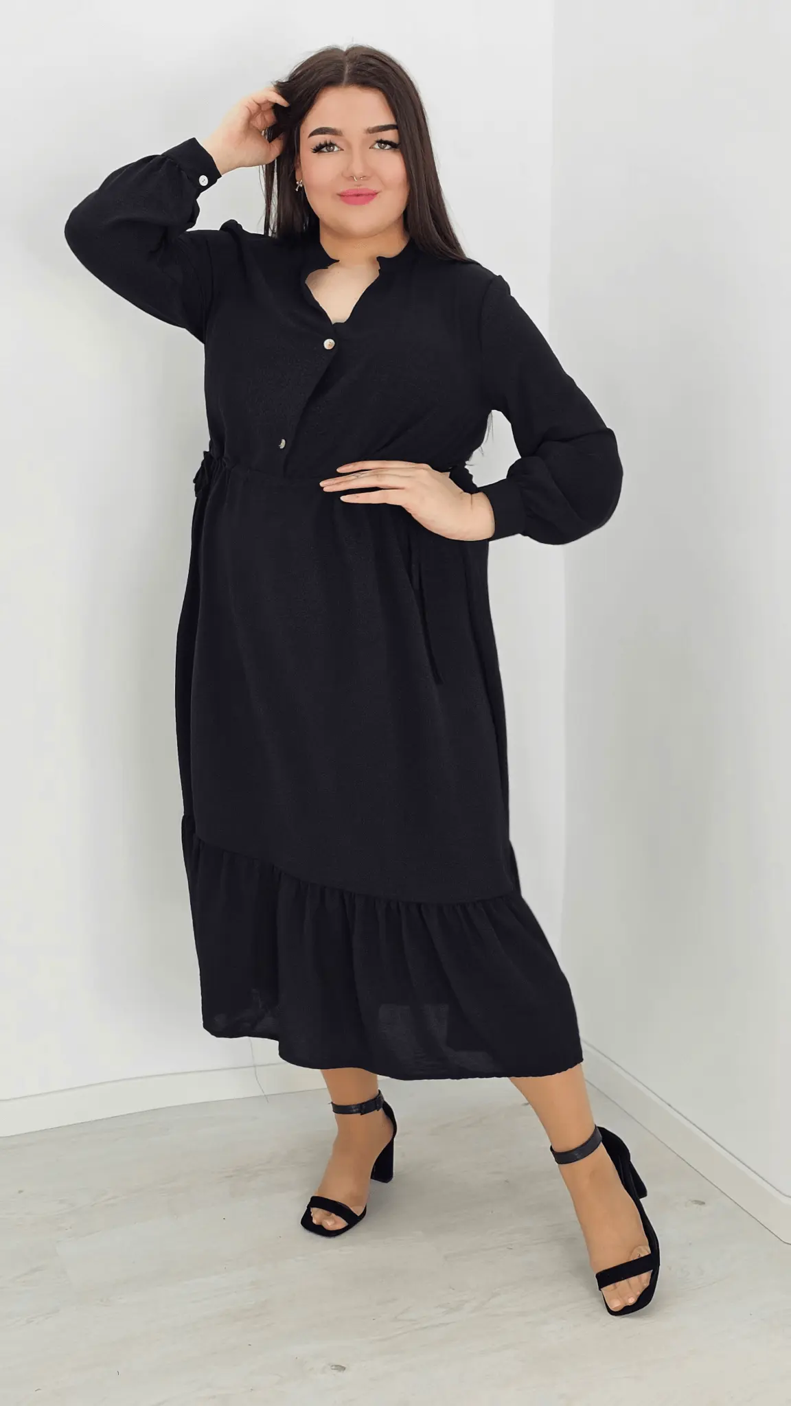 Długa sukienka z ściągaczem w tali - czarna Stylowa XL