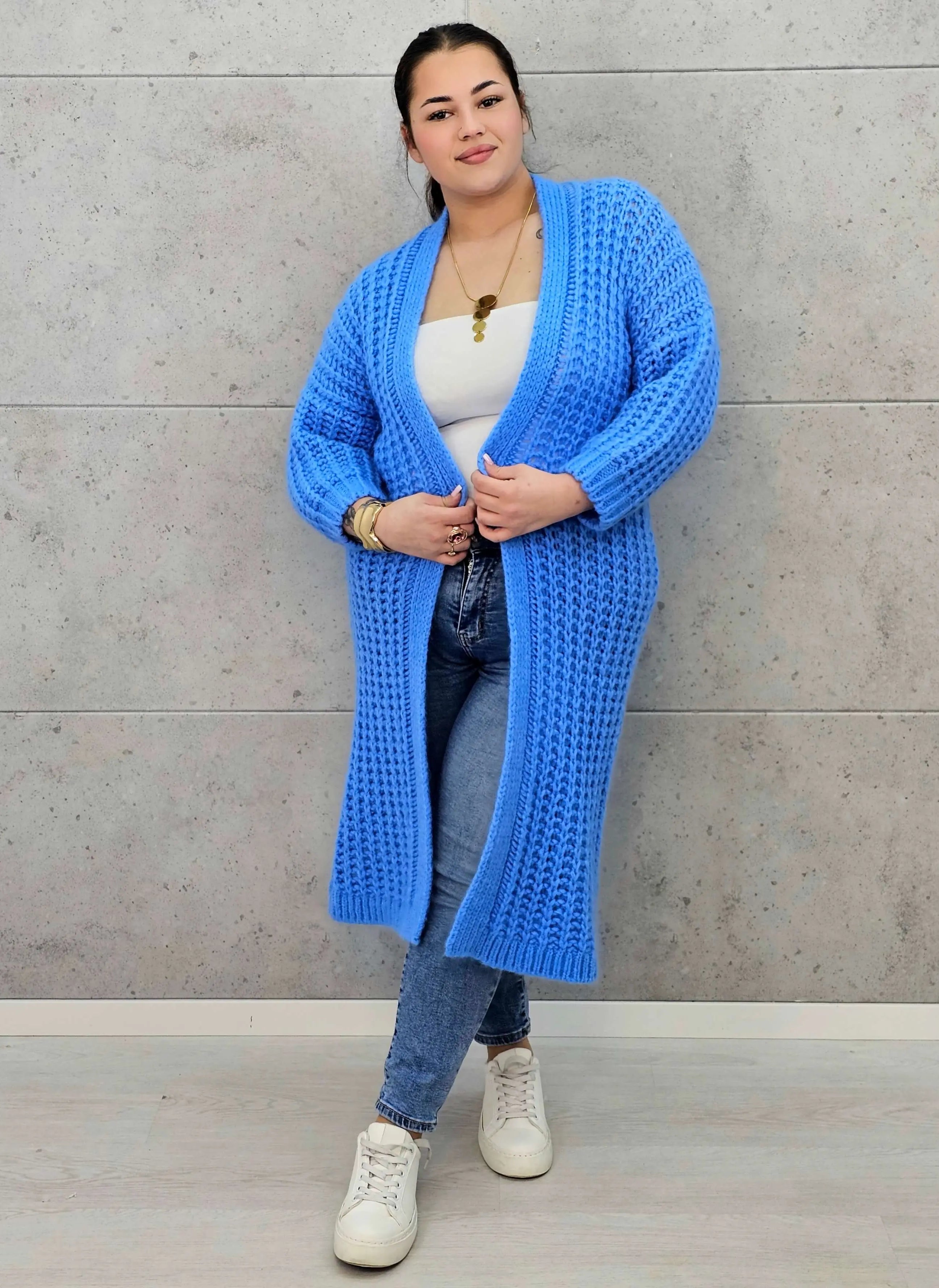 Długi kardigan plus size – modny, ciepły i wygodny sweter dla każdej kobiety Stylowa XL