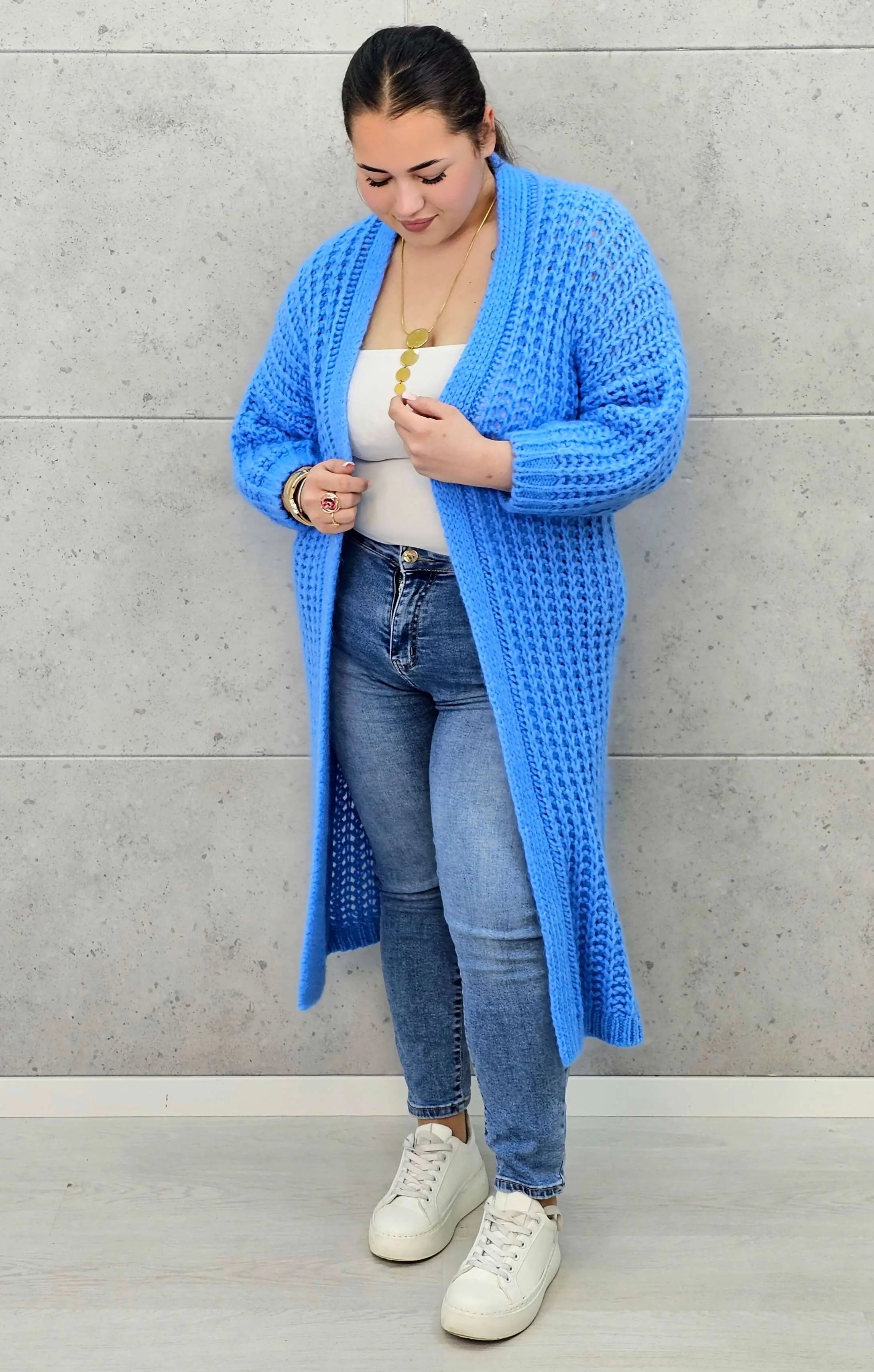Długi kardigan plus size – modny, ciepły i wygodny sweter dla każdej kobiety Stylowa XL
