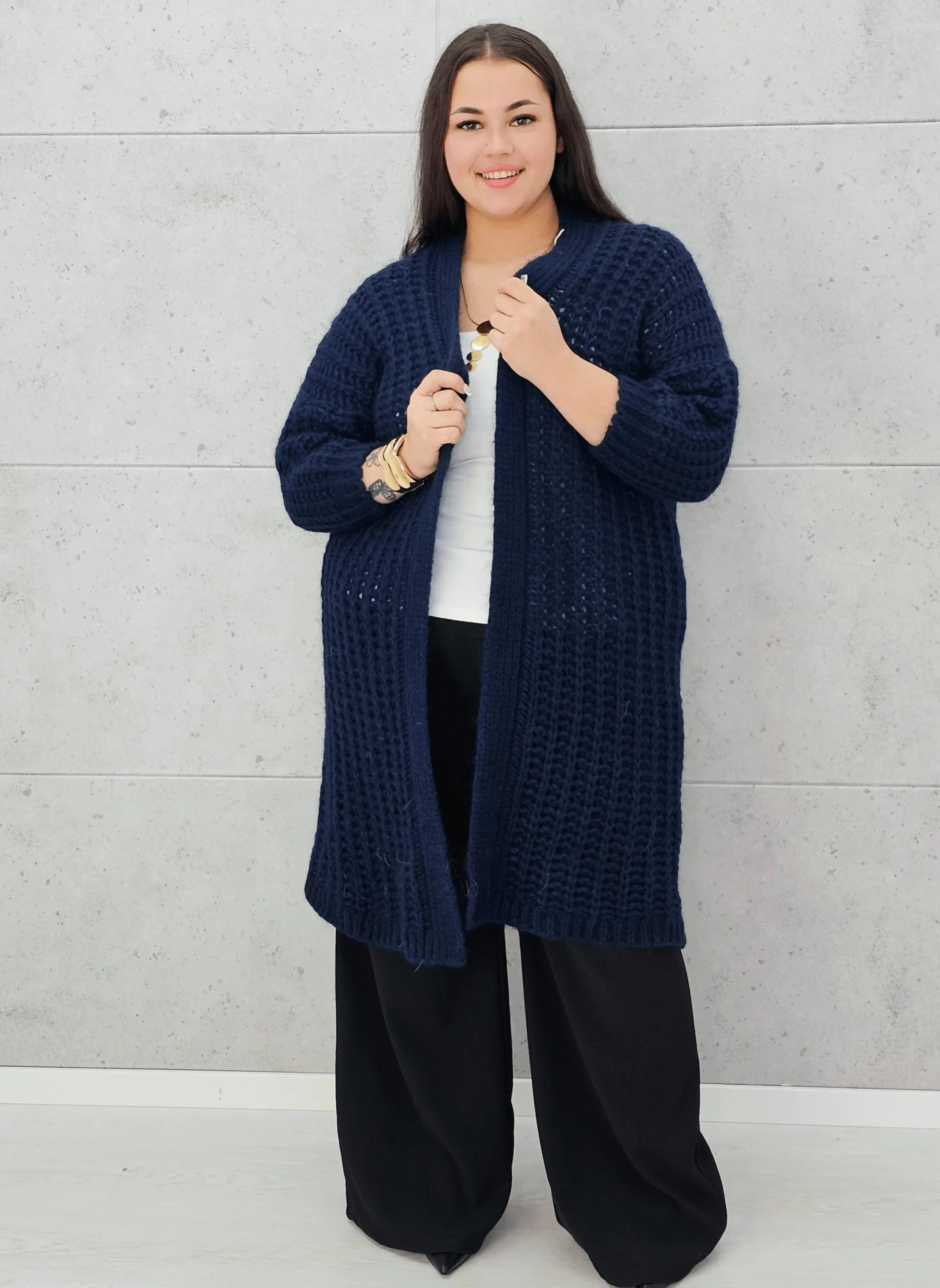 Długi kardigan plus size – modny, ciepły i wygodny sweter dla każdej kobiety Stylowa XL