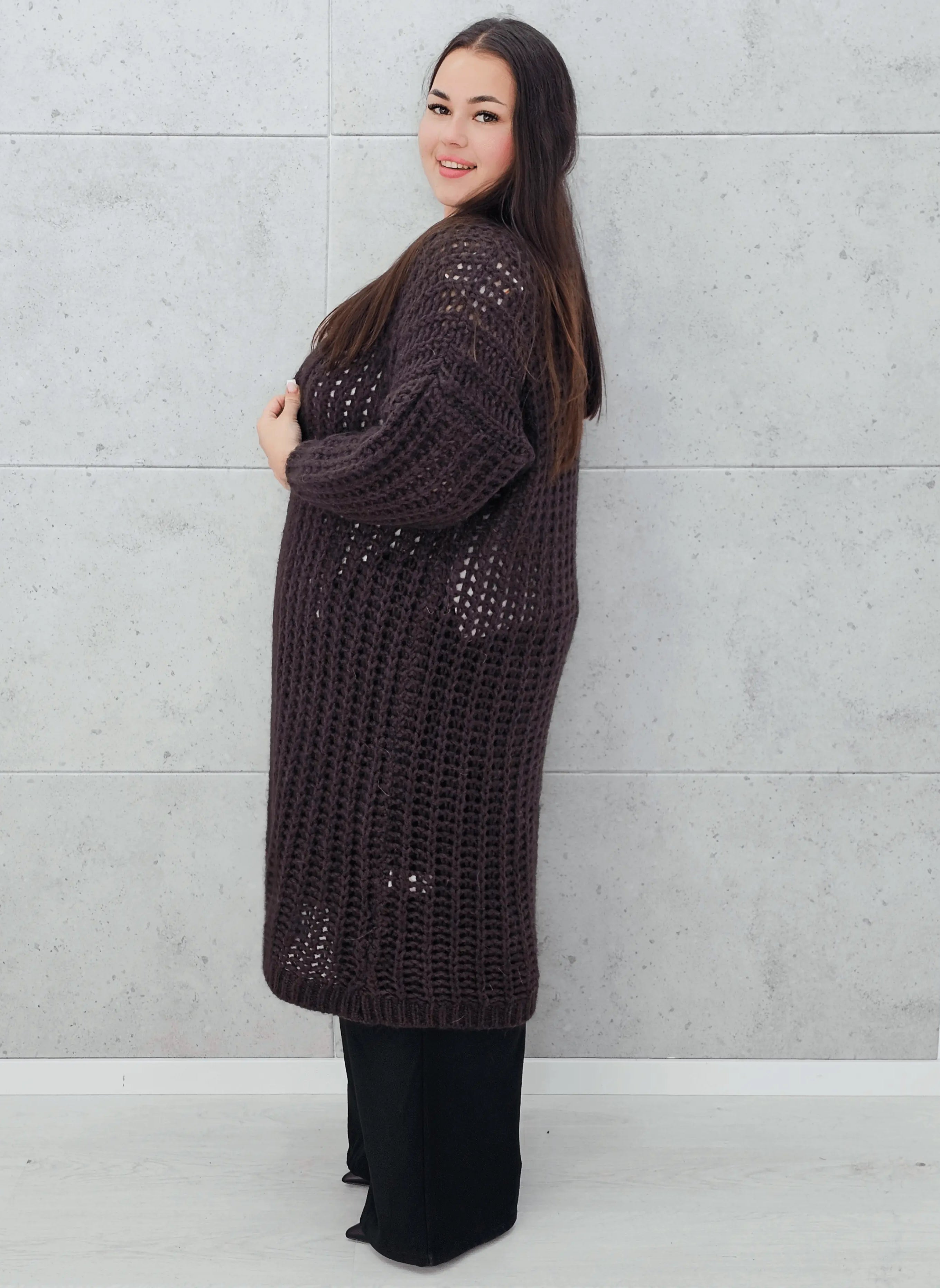 Długi kardigan plus size – modny, ciepły i wygodny sweter dla każdej kobiety Stylowa XL