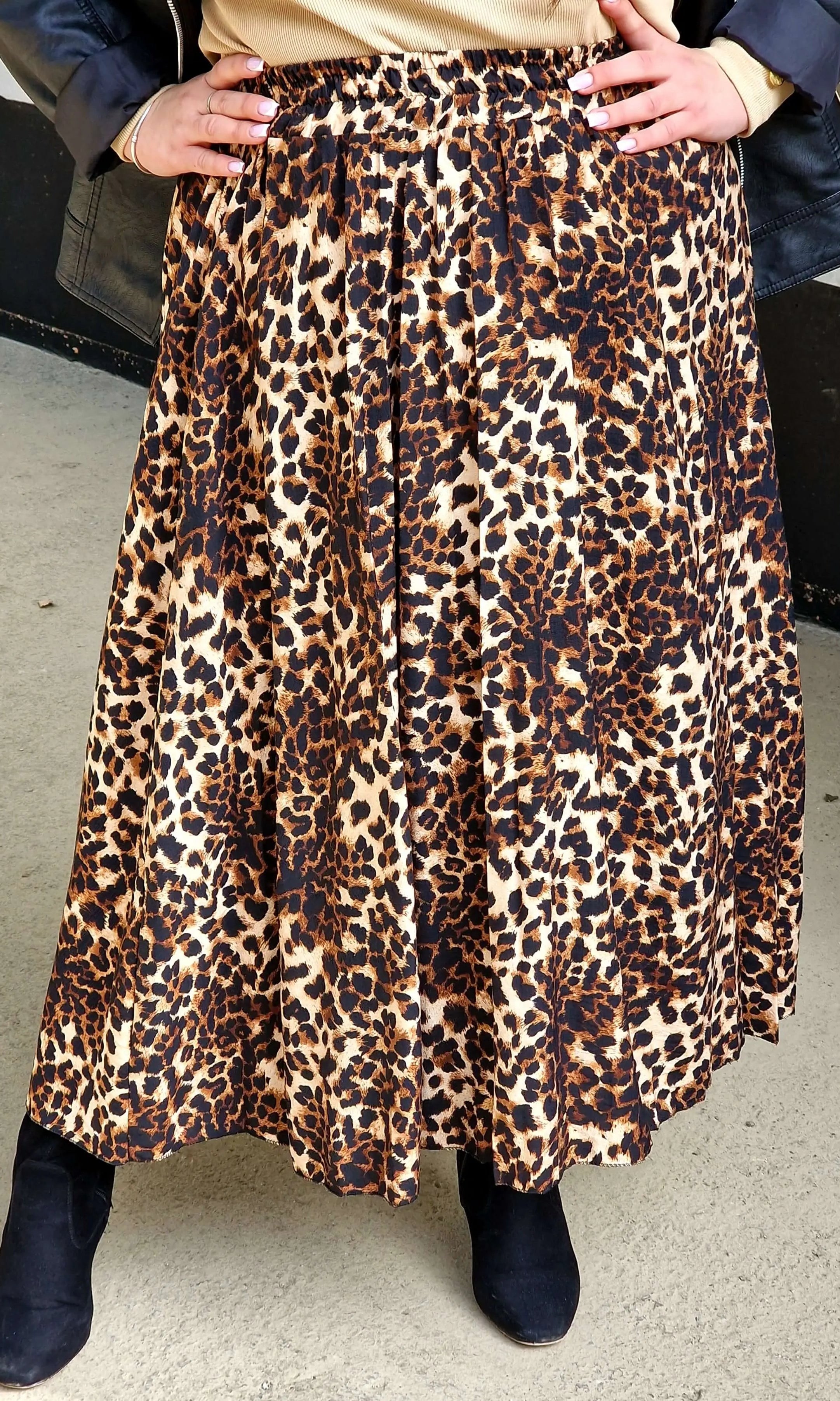 Drapieżna Spódnica Midi w Panterkę Stylowa XL