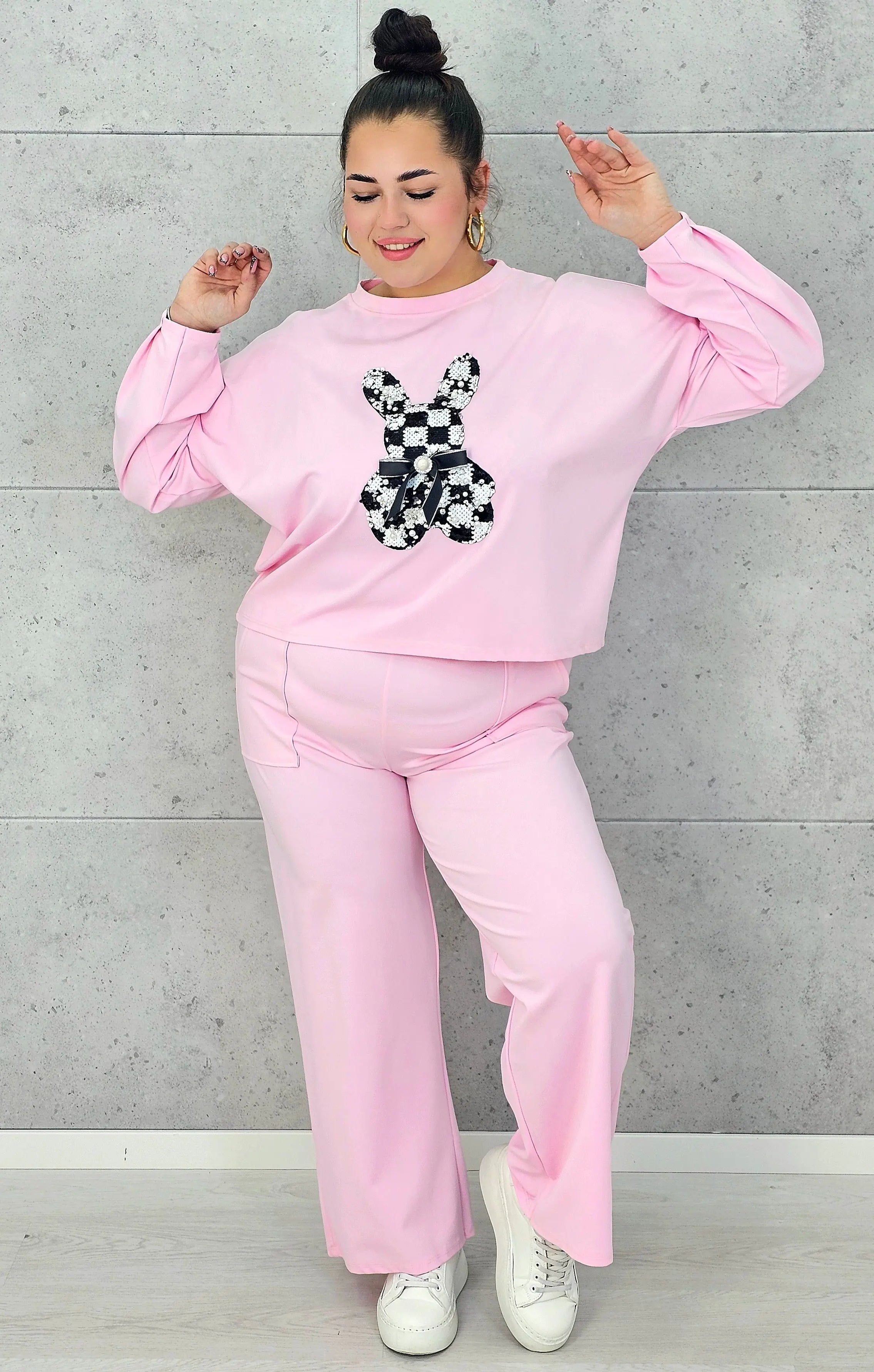 Dres plus size – dwuczęściowy komplet dla kobiet XXL Stylowa XL