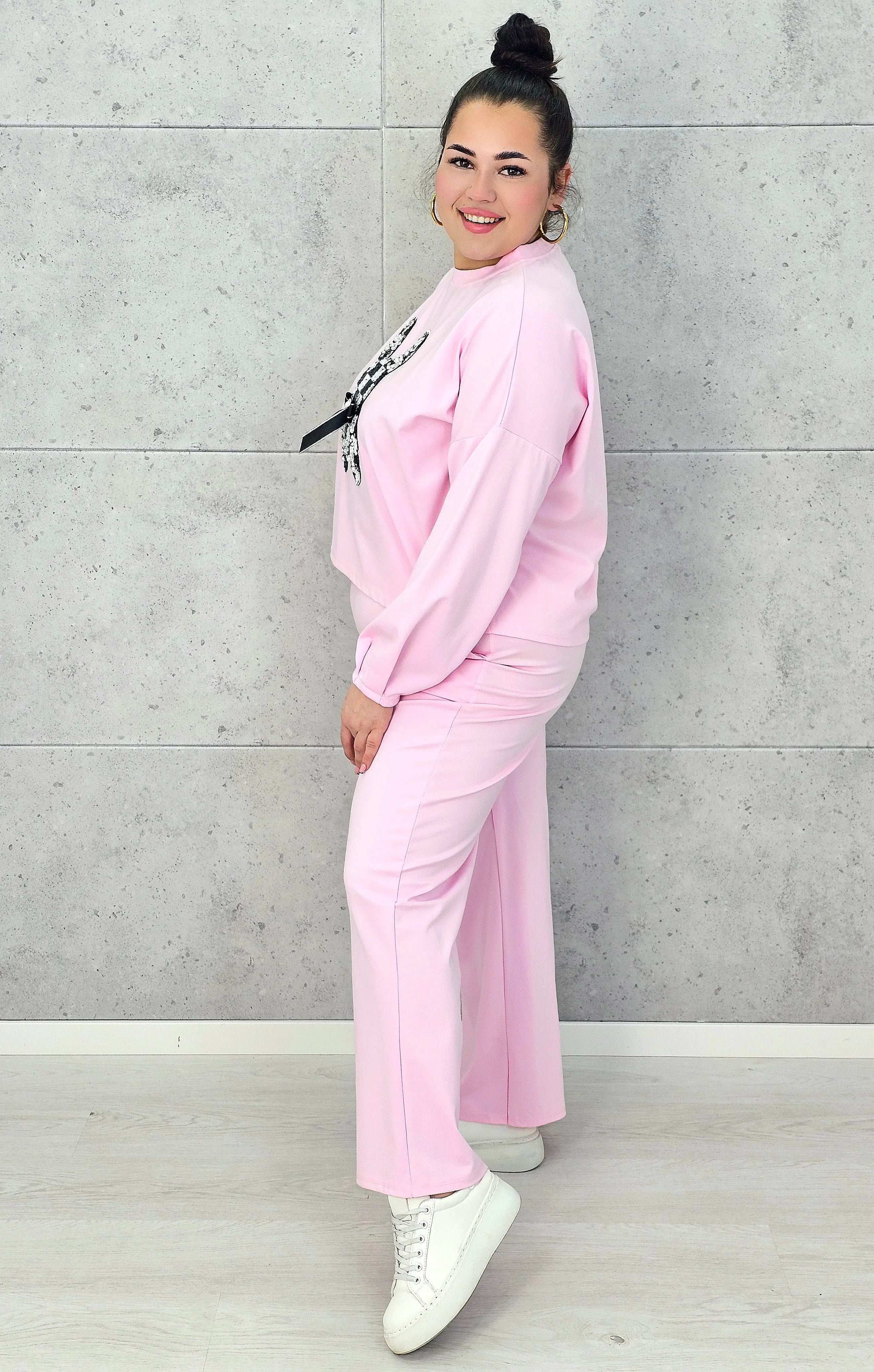 Dres plus size – dwuczęściowy komplet dla kobiet XXL Stylowa XL