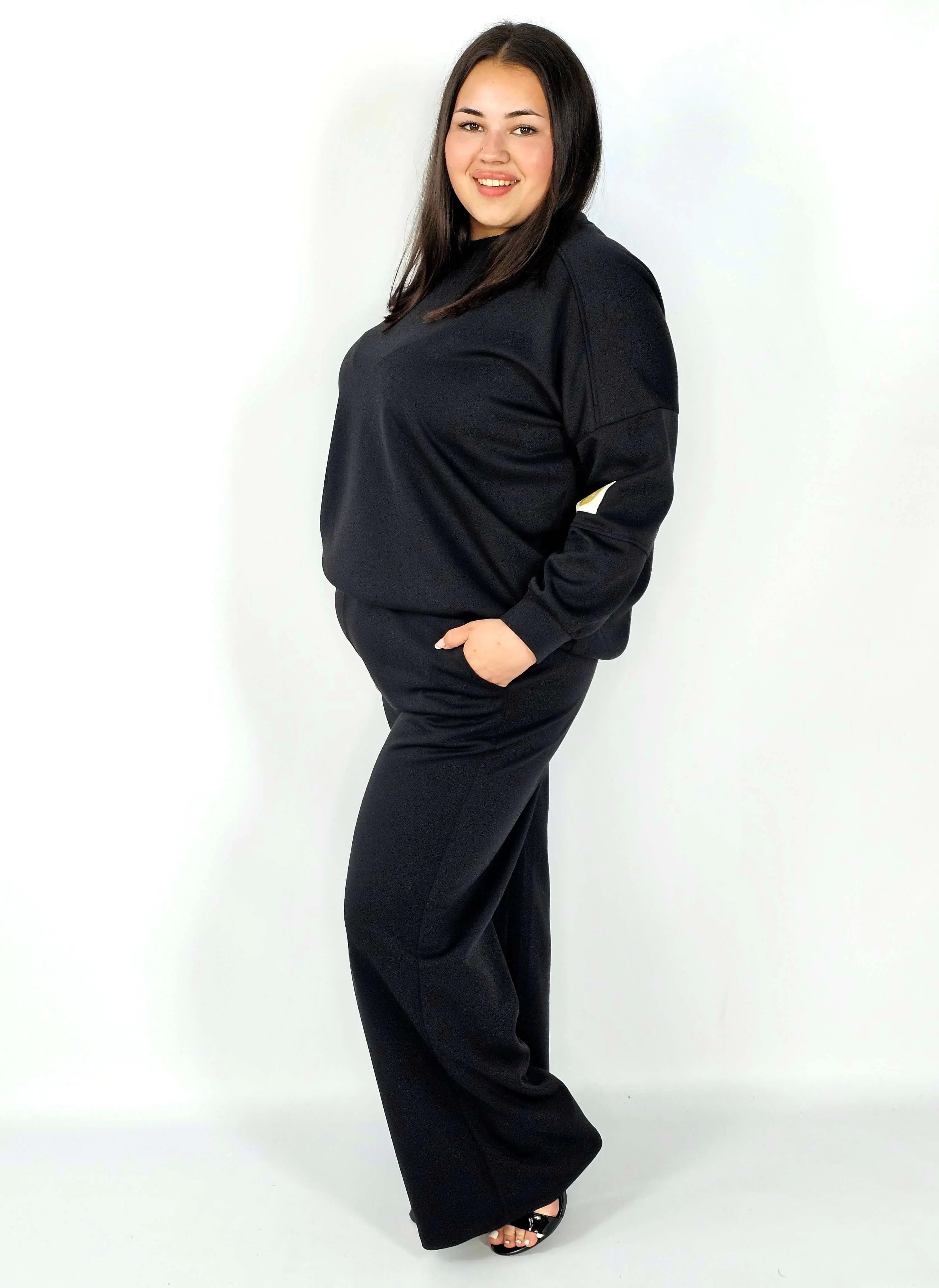 Dres plus size – wygodny komplet damski XXL Stylowa XL