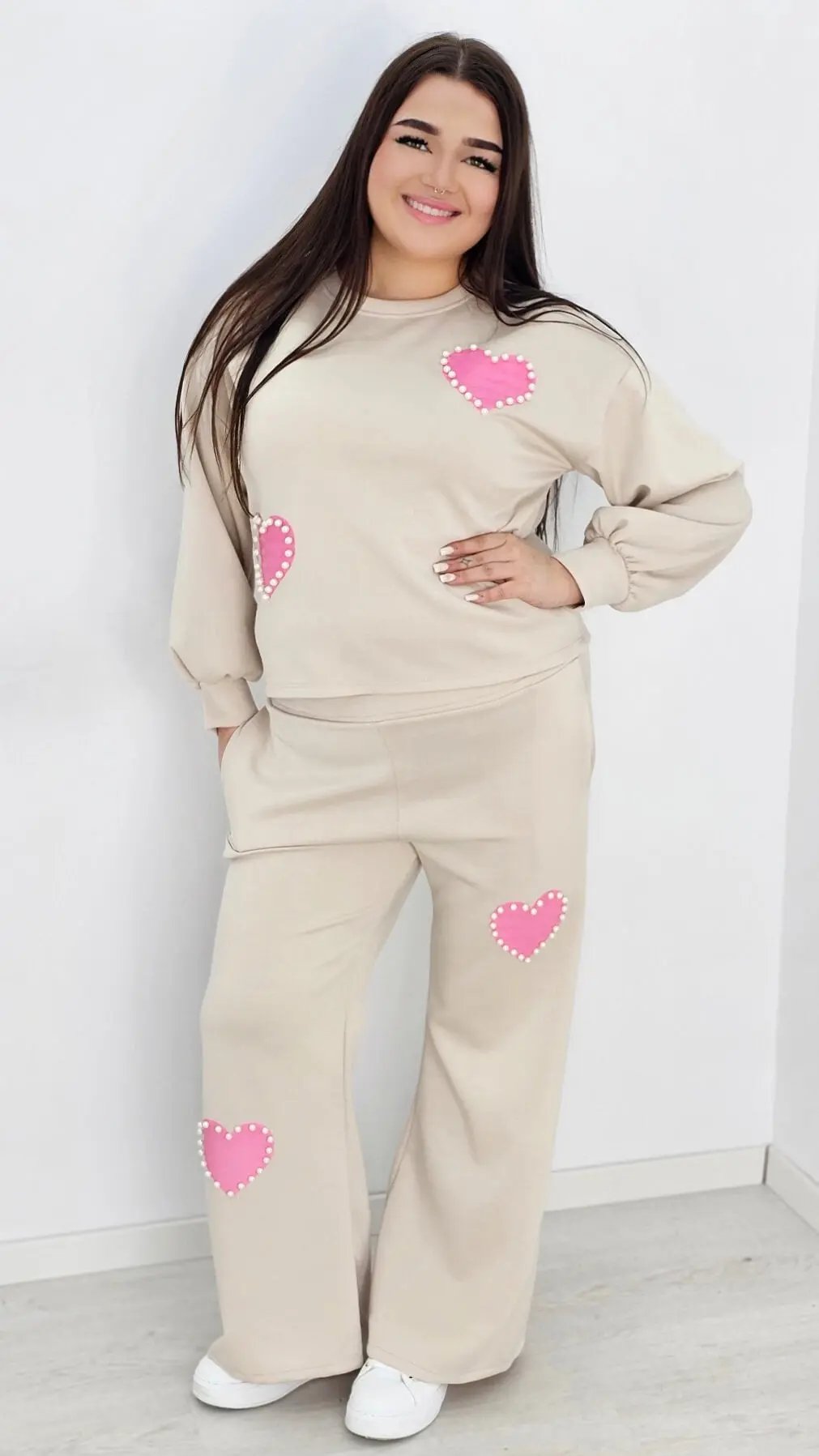 Dresy premium z perłowymi zdobieniami - beż Stylowa XL