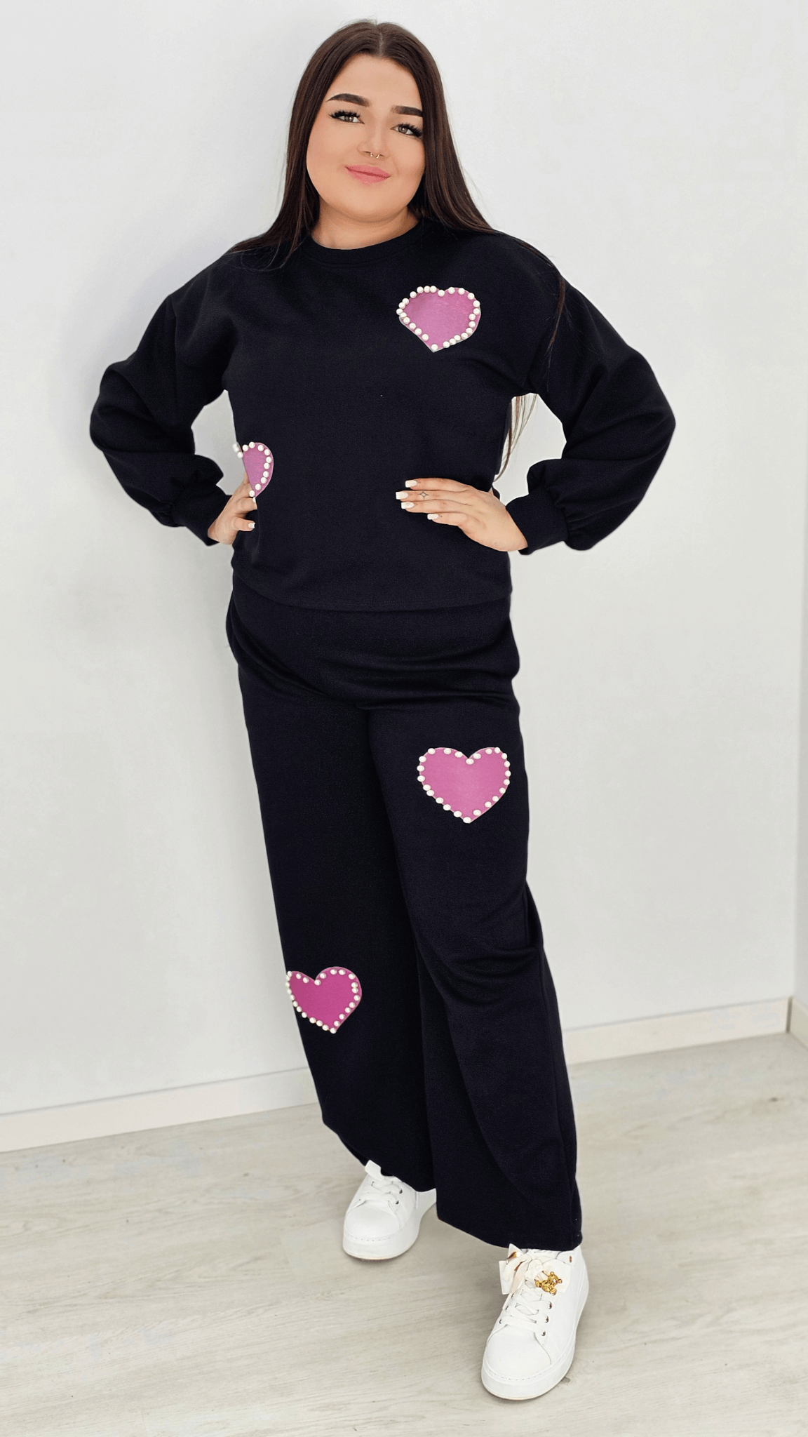 Dresy premium z perłowymi zdobieniami - czarny Stylowa XL