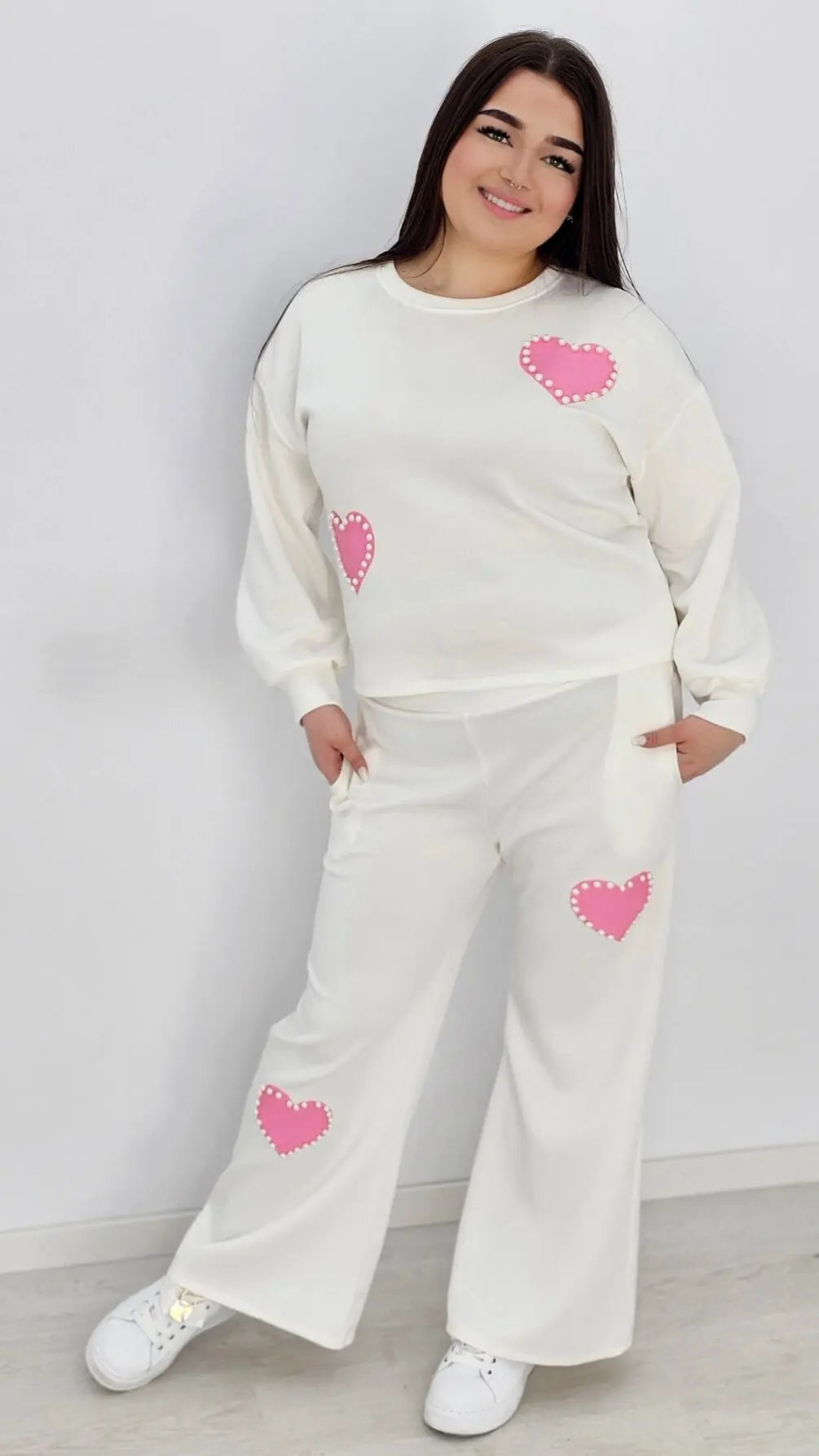 Dresy premium z perłowymi zdobieniami -śmietanka Stylowa XL