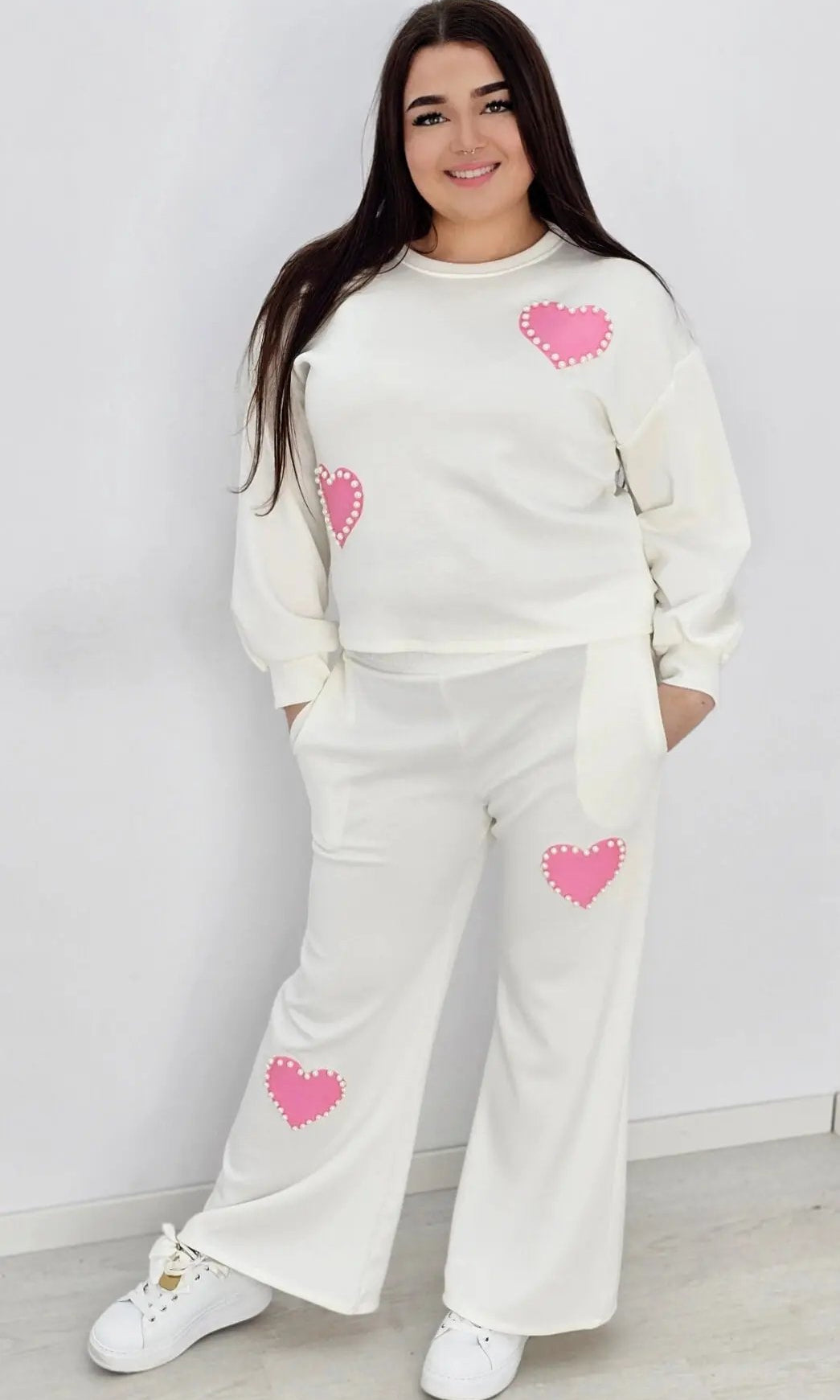 Dresy premium z perłowymi zdobieniami -śmietanka Stylowa XL