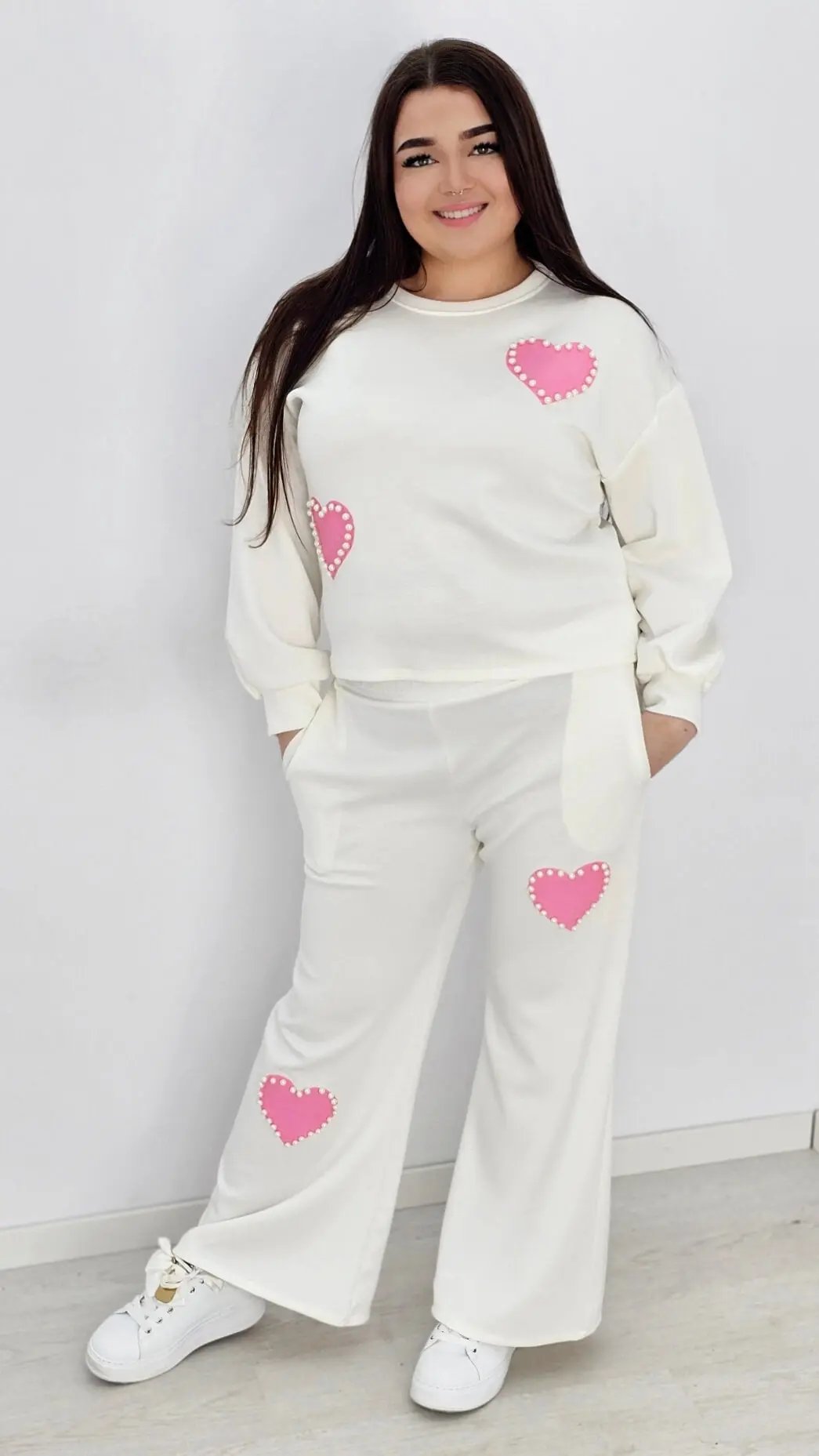 Dresy premium z perłowymi zdobieniami -śmietanka Stylowa XL