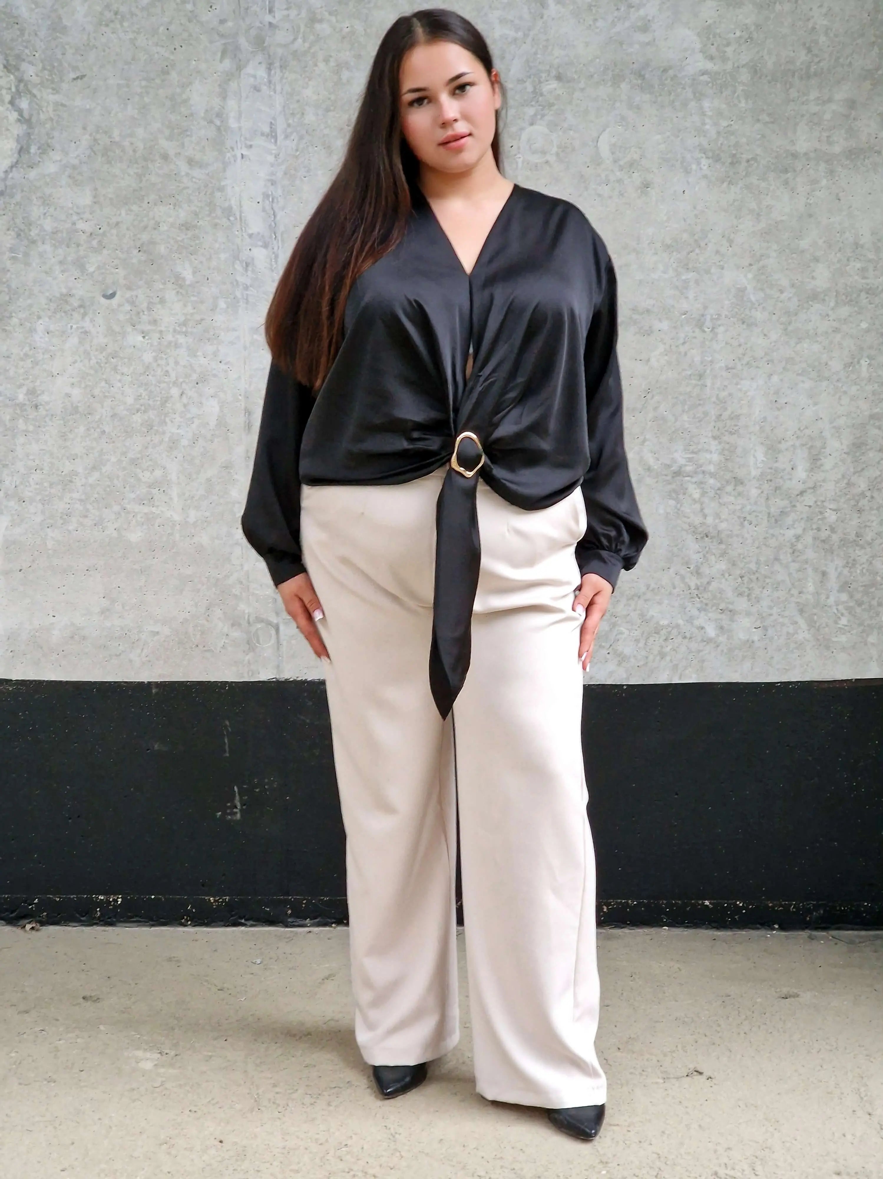 Elegancka bluzka damska plus size – styl, szyk i komfort w jednym | Stylowa XL