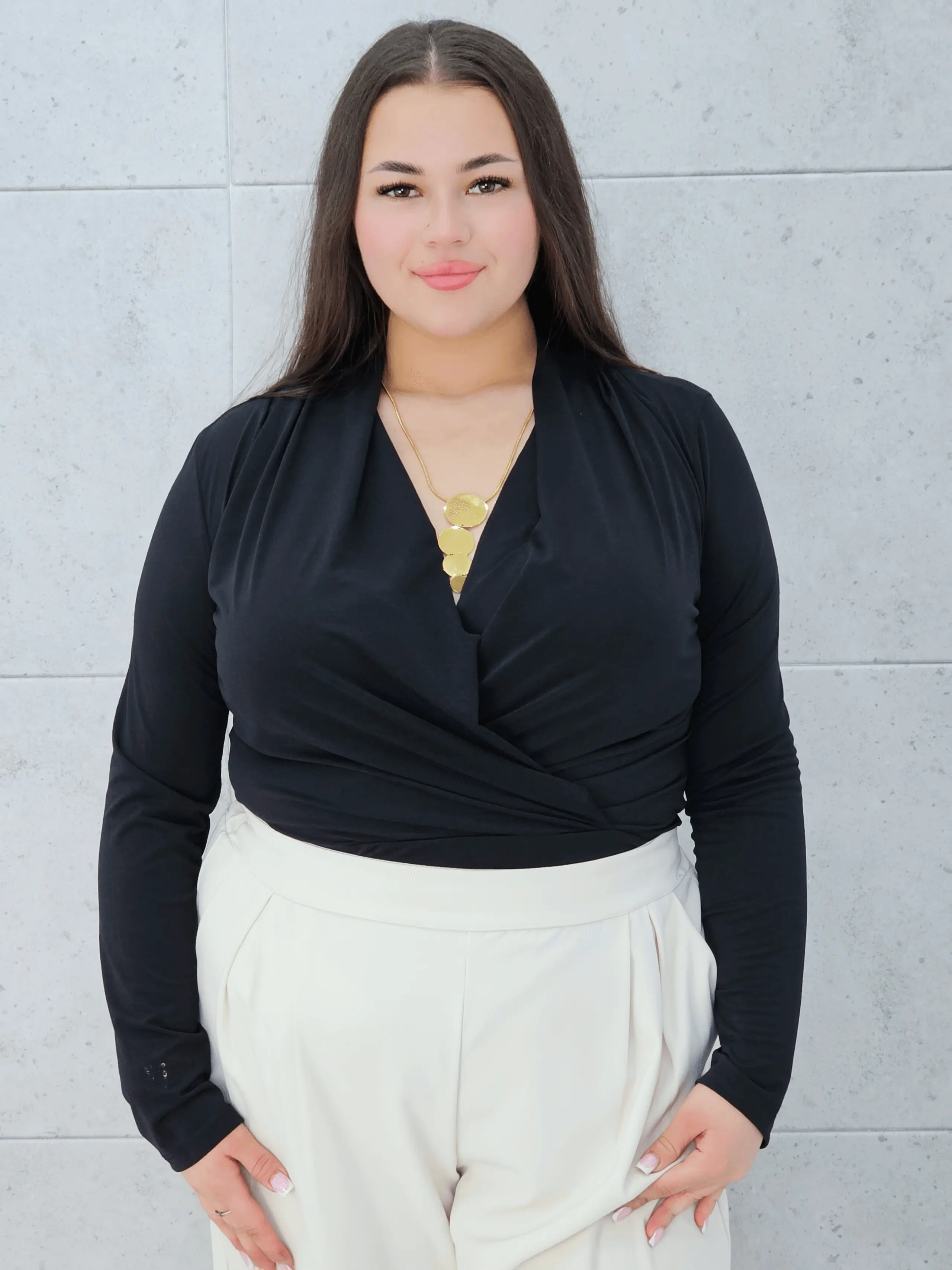 Eleganckie Body z Dekoltem w Serek Stylowa XL