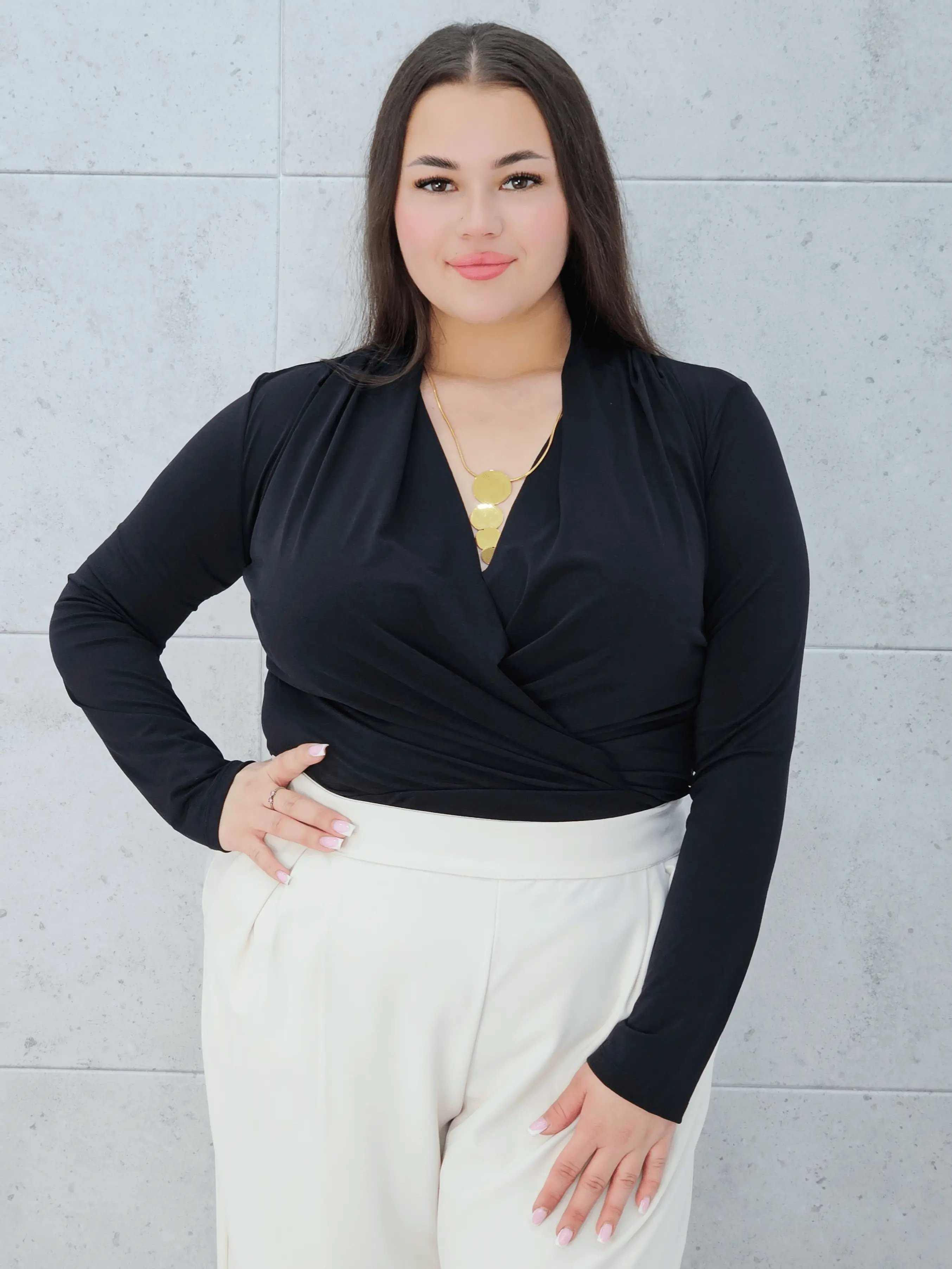 Eleganckie Body z Dekoltem w Serek Stylowa XL