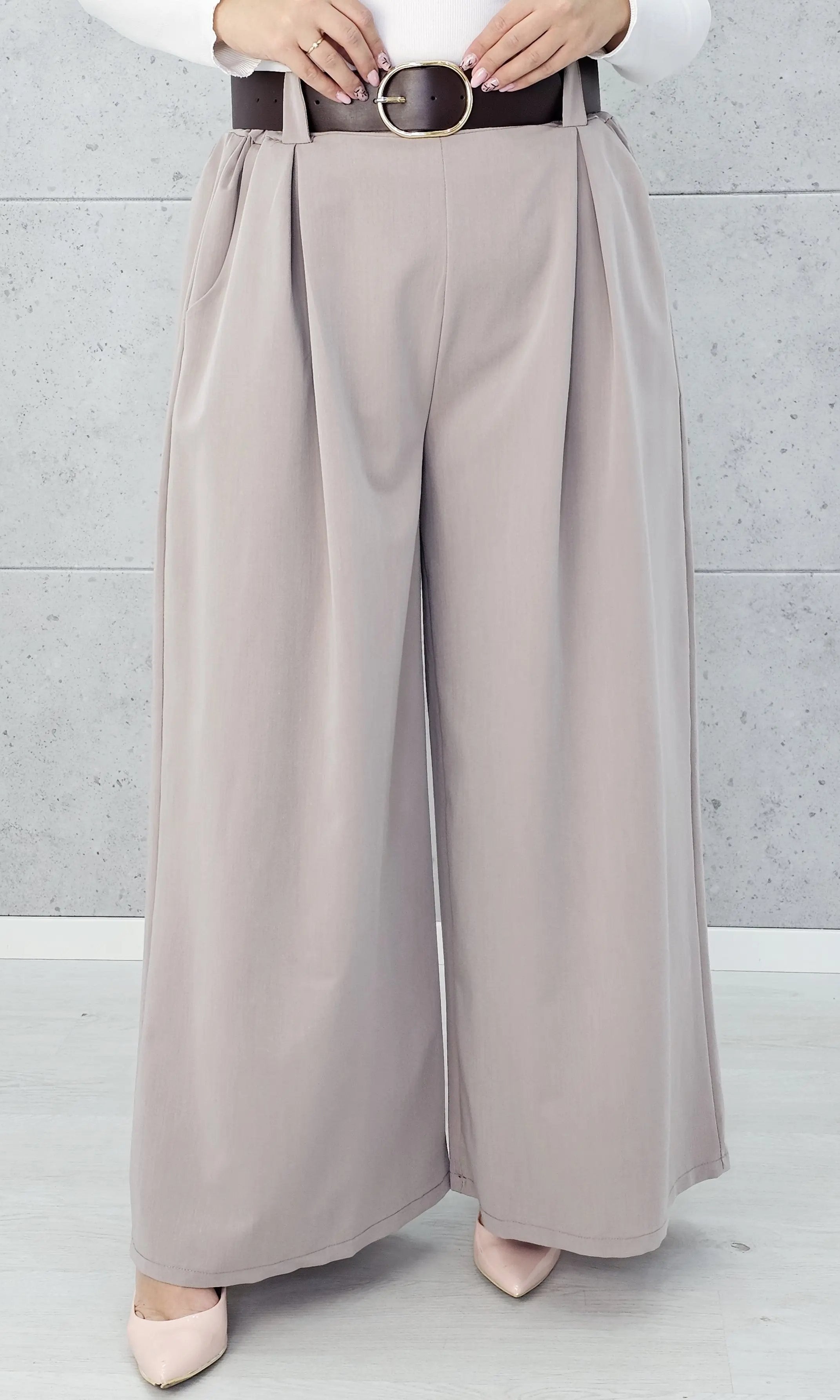 Eleganckie spodnie palazzo z paskiem Stylowa XL