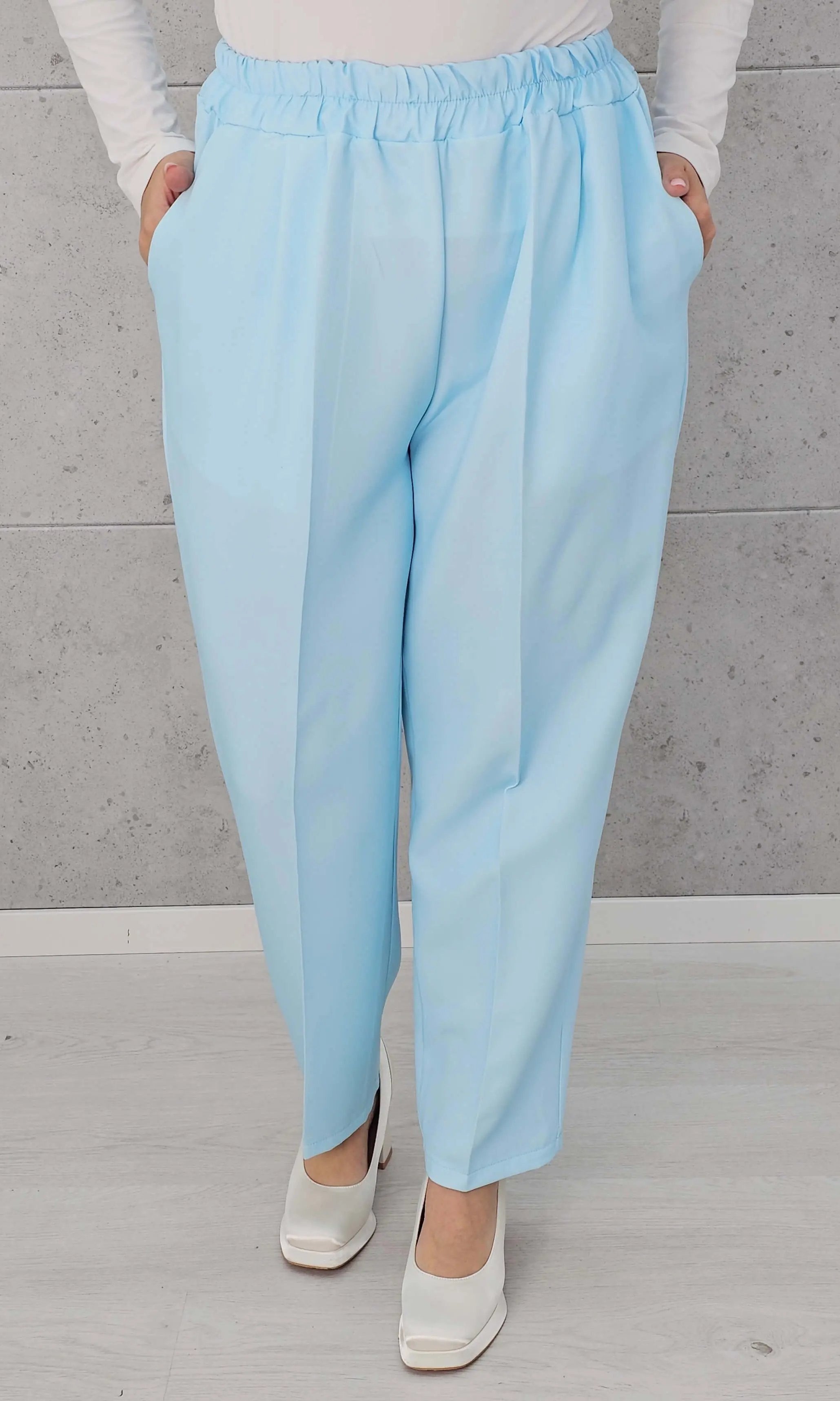 Eleganckie spodnie z gumką w pasie Stylowa XL