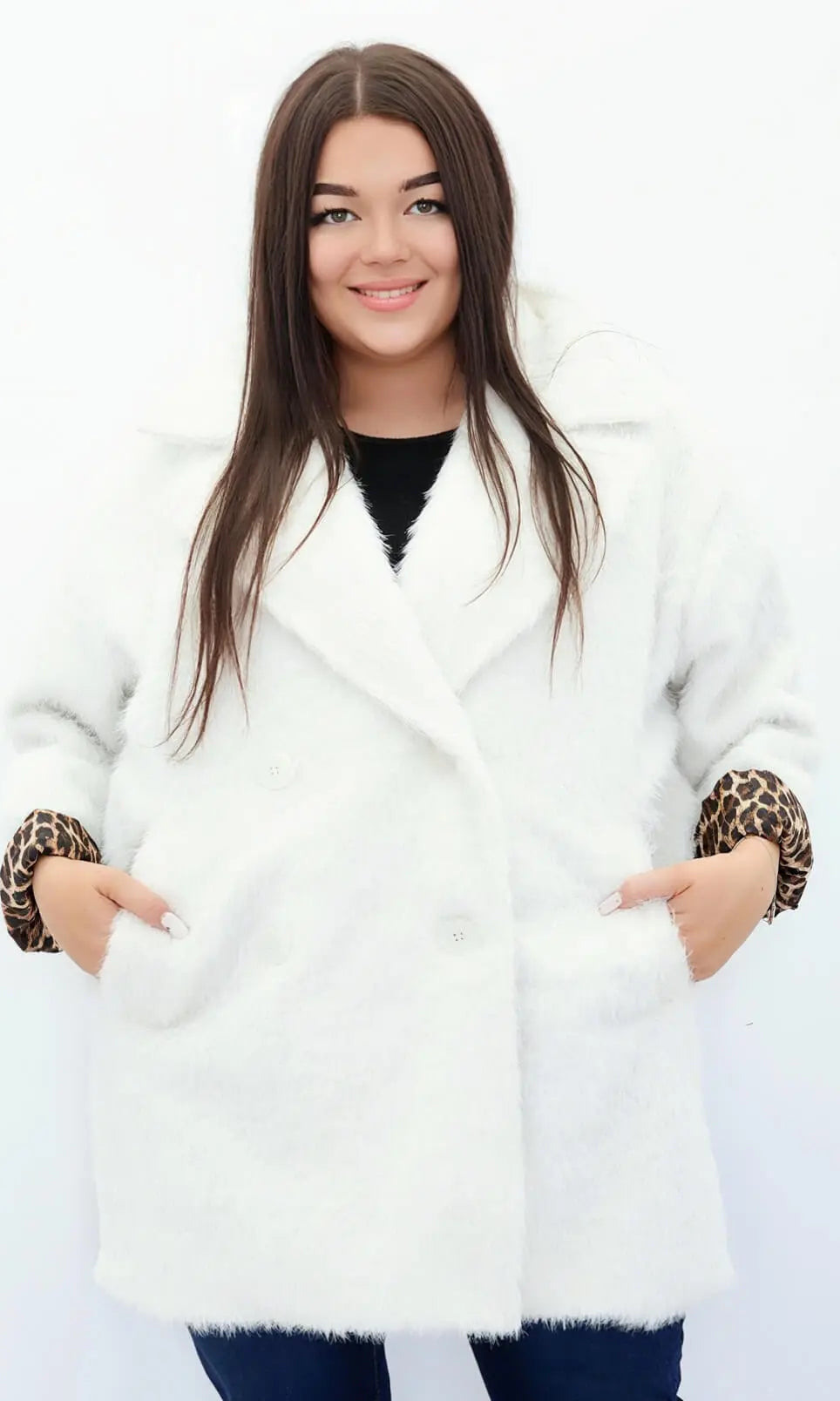 Futerko plus size z guzikami – styl, ciepło i elegancja Stylowa XL