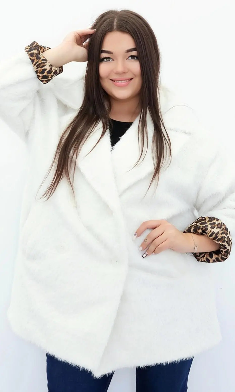 Futerko plus size z guzikami – styl, ciepło i elegancja Stylowa XL