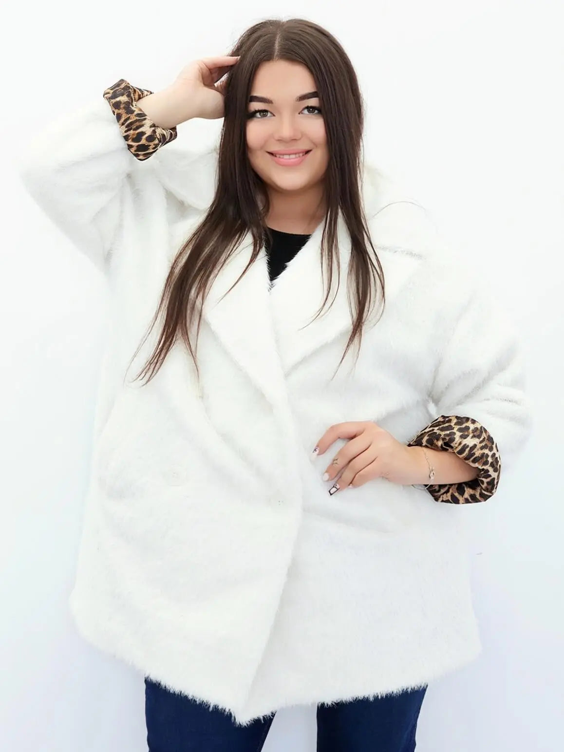 Futerko plus size z guzikami – styl, ciepło i elegancja Stylowa XL