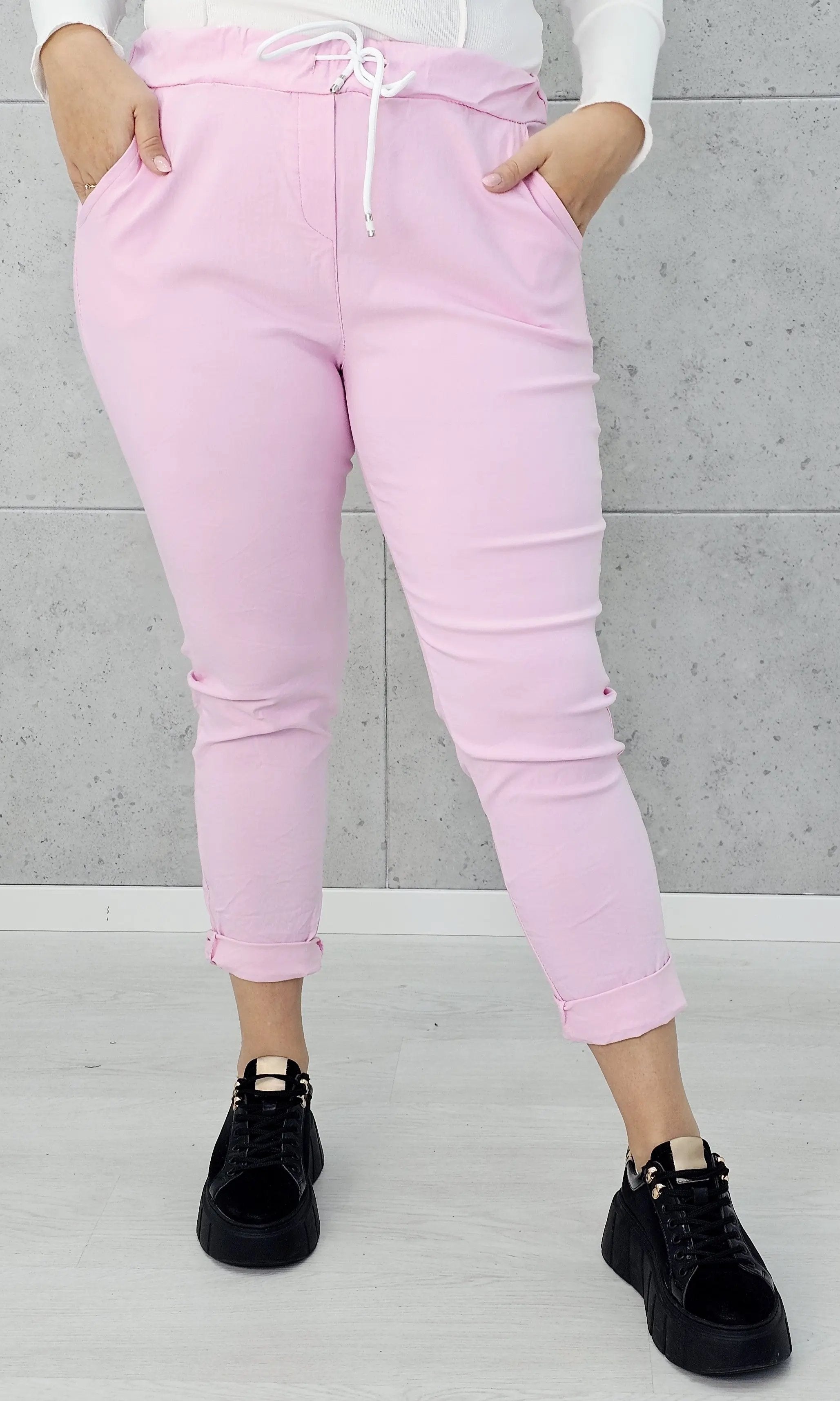 GNIECIUCHY Stylowa XL