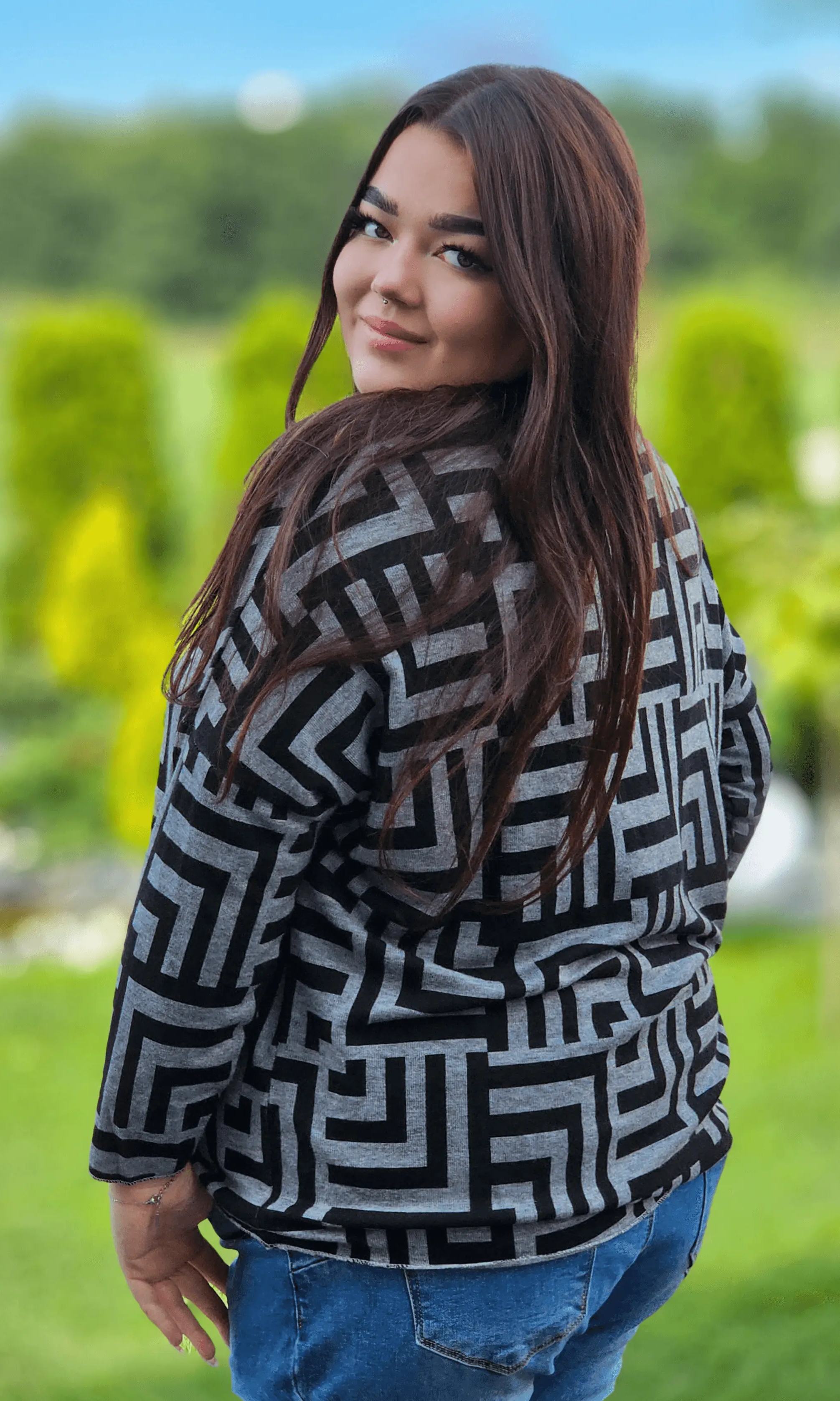 Geometryczna Elegancja na Luzie Stylowa XL