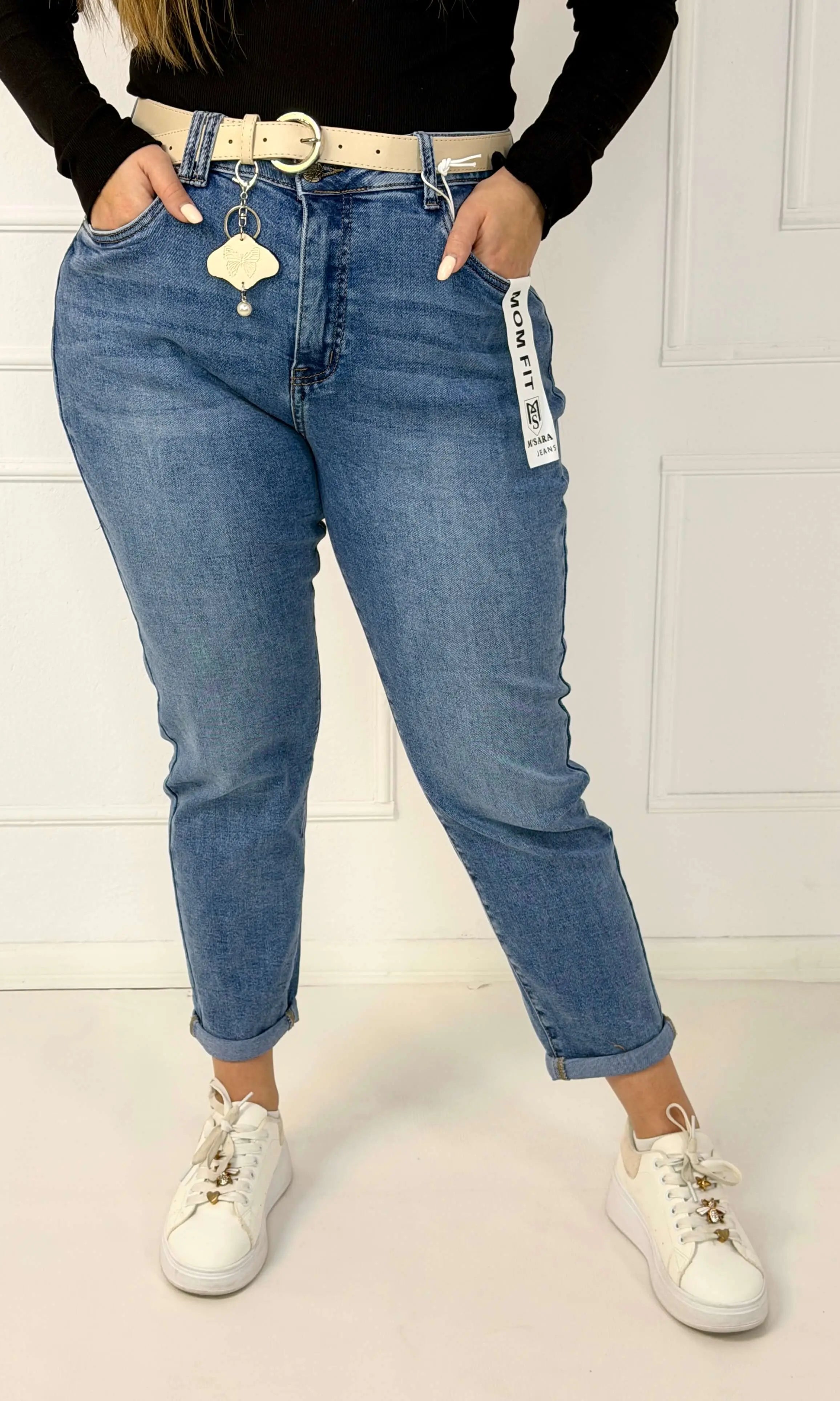 Jeansy plus size M'sara mom fit z jasnego denimu – wygodne spodnie damskie XXL Stylowa XL