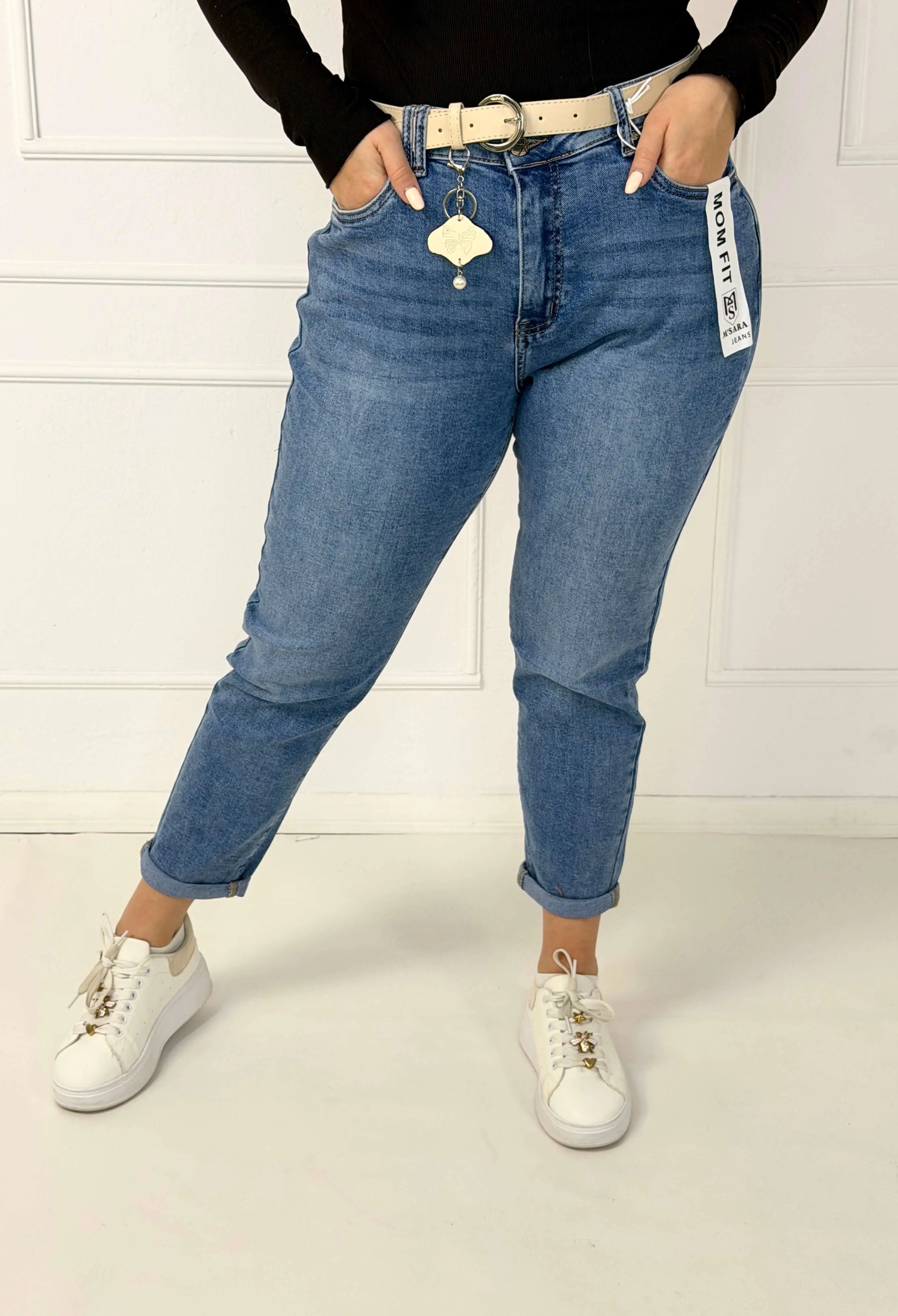Jeansy plus size M'sara mom fit z jasnego denimu – wygodne spodnie damskie XXL Stylowa XL