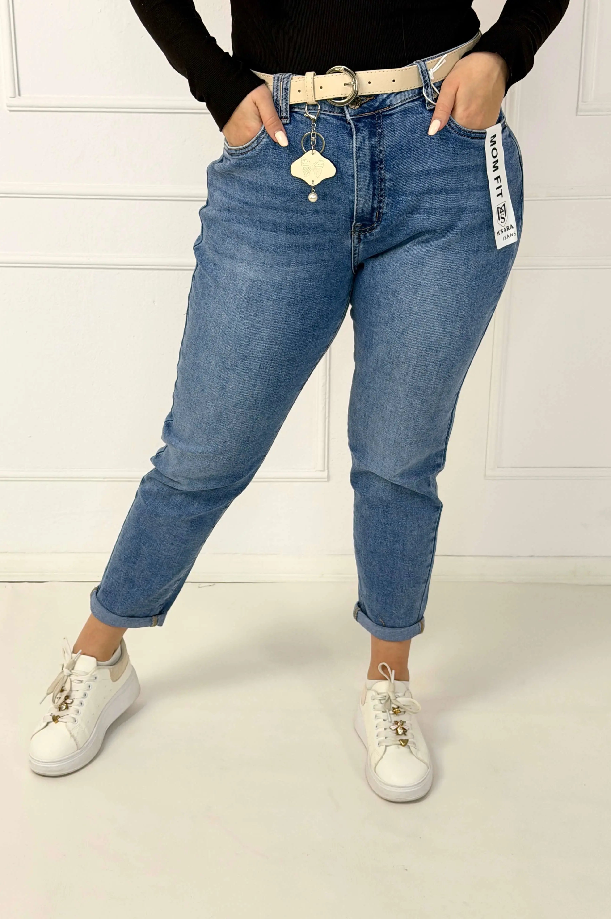 Jeansy plus size M'sara mom fit z jasnego denimu – wygodne spodnie damskie XXL Stylowa XL