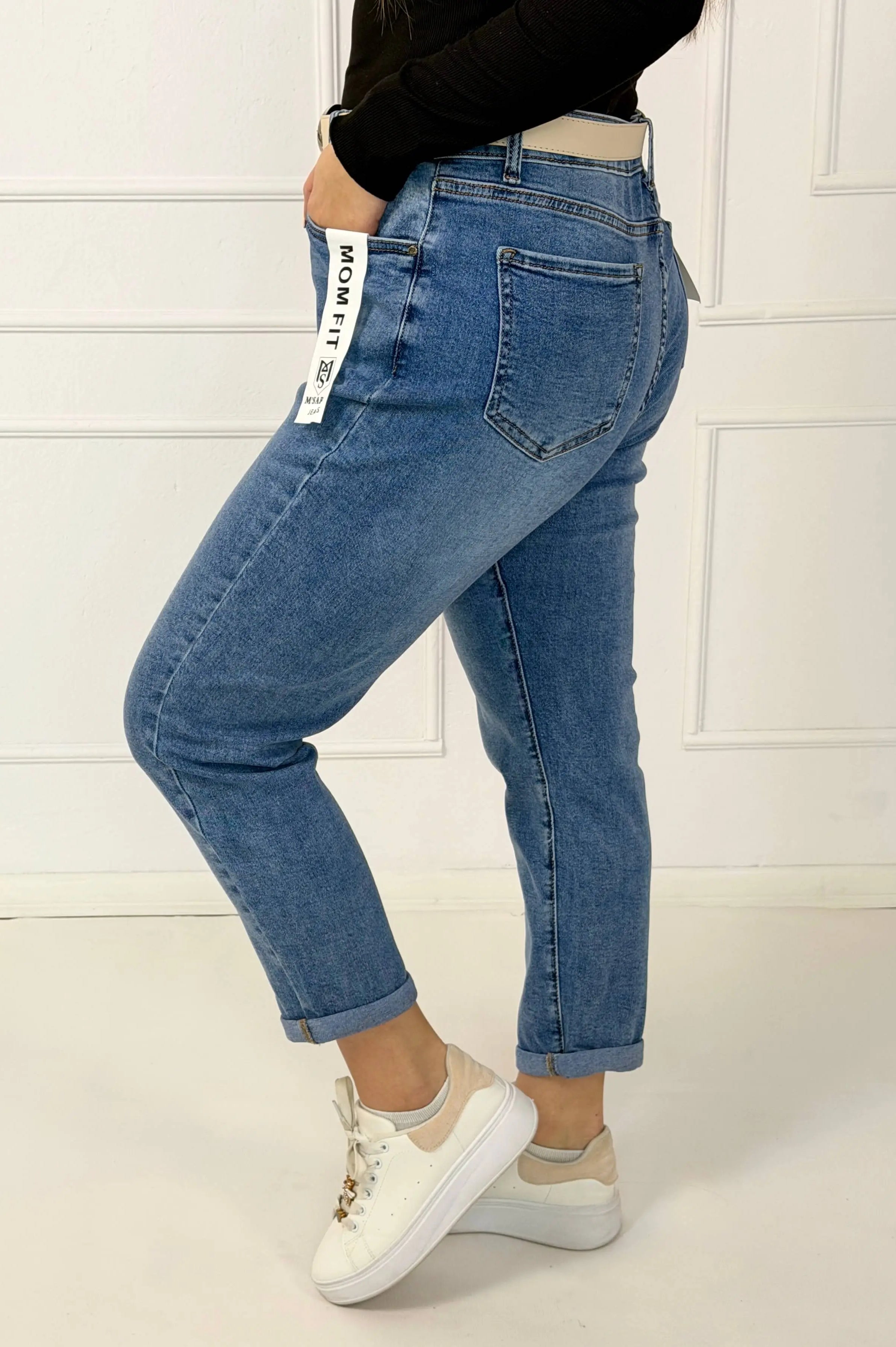Jeansy plus size M'sara mom fit z jasnego denimu – wygodne spodnie damskie XXL Stylowa XL