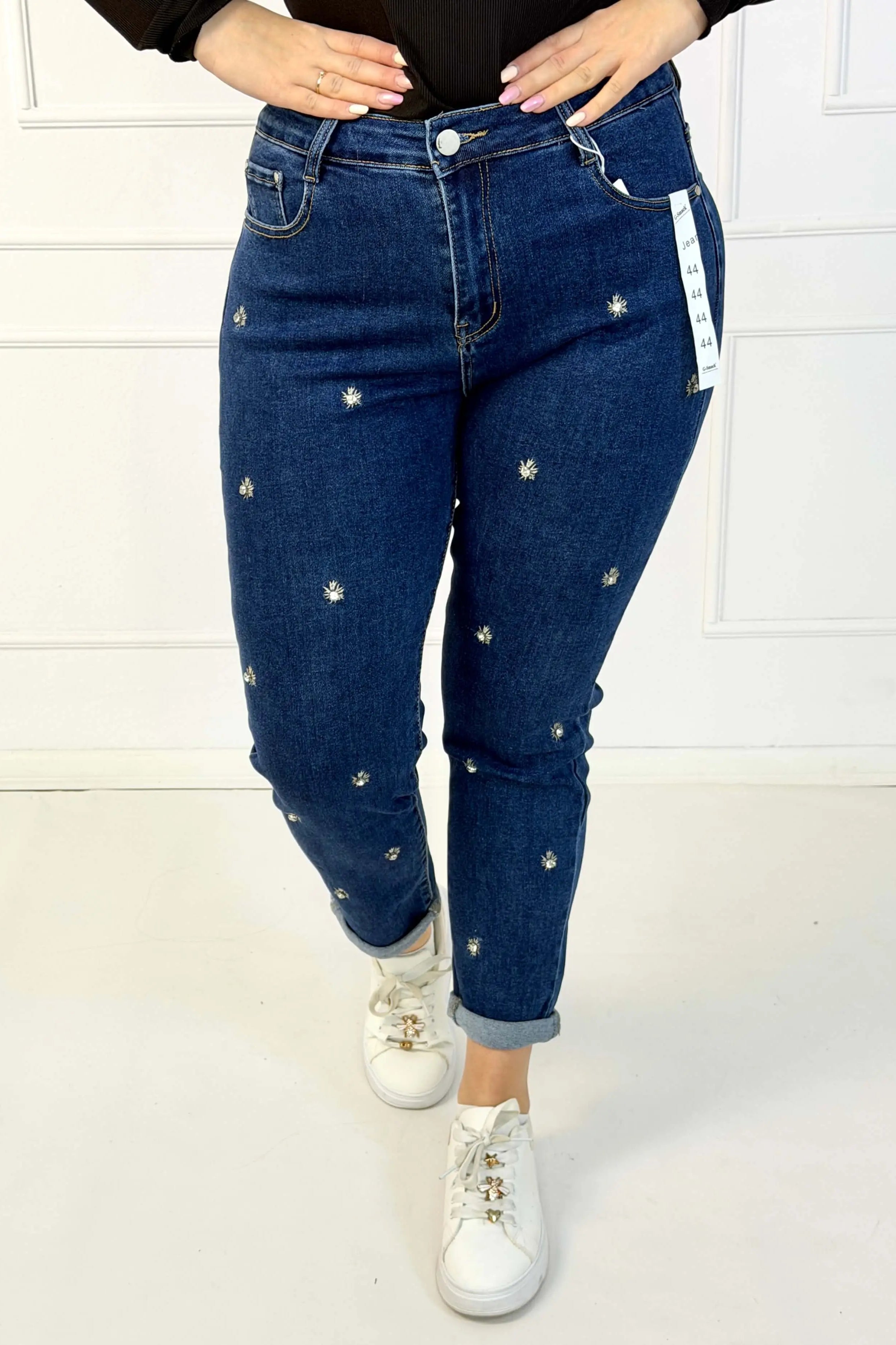 Jeansy plus size granatowe z ozdobnymi aplikacjami – spodnie damskie XXL Stylowa XL