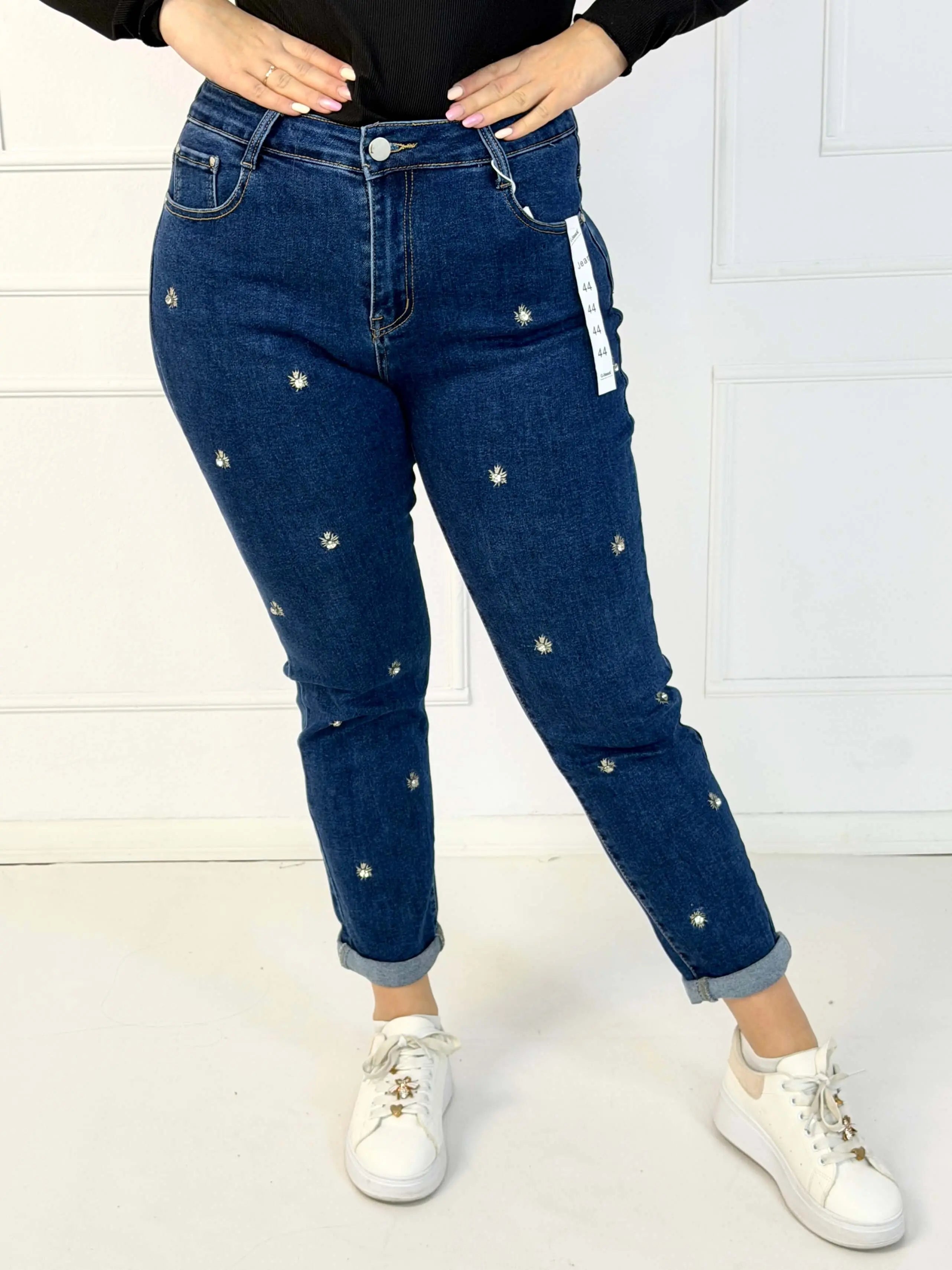 Jeansy plus size granatowe z ozdobnymi aplikacjami – spodnie damskie XXL Stylowa XL