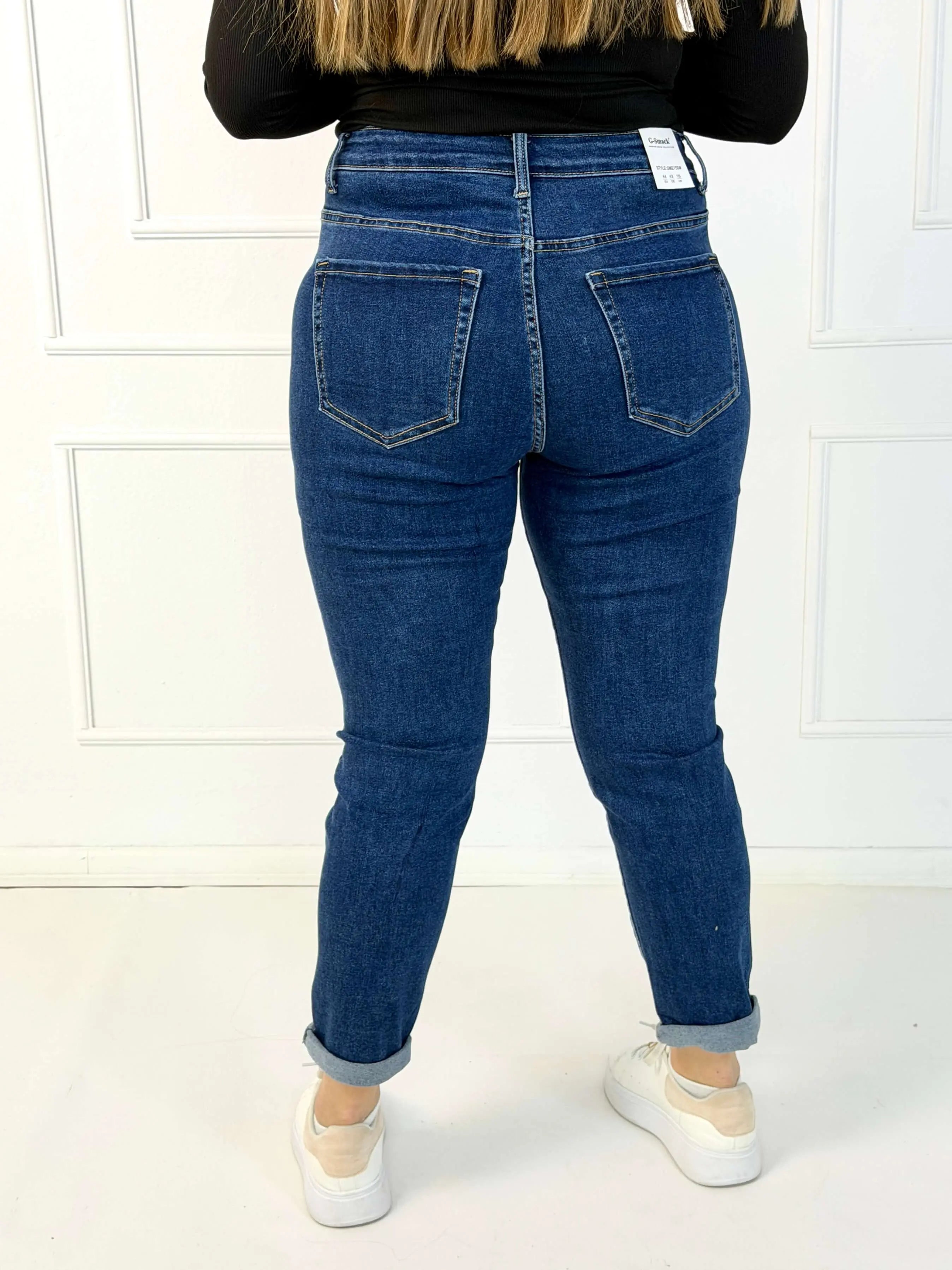 Jeansy plus size granatowe z ozdobnymi aplikacjami – spodnie damskie XXL Stylowa XL