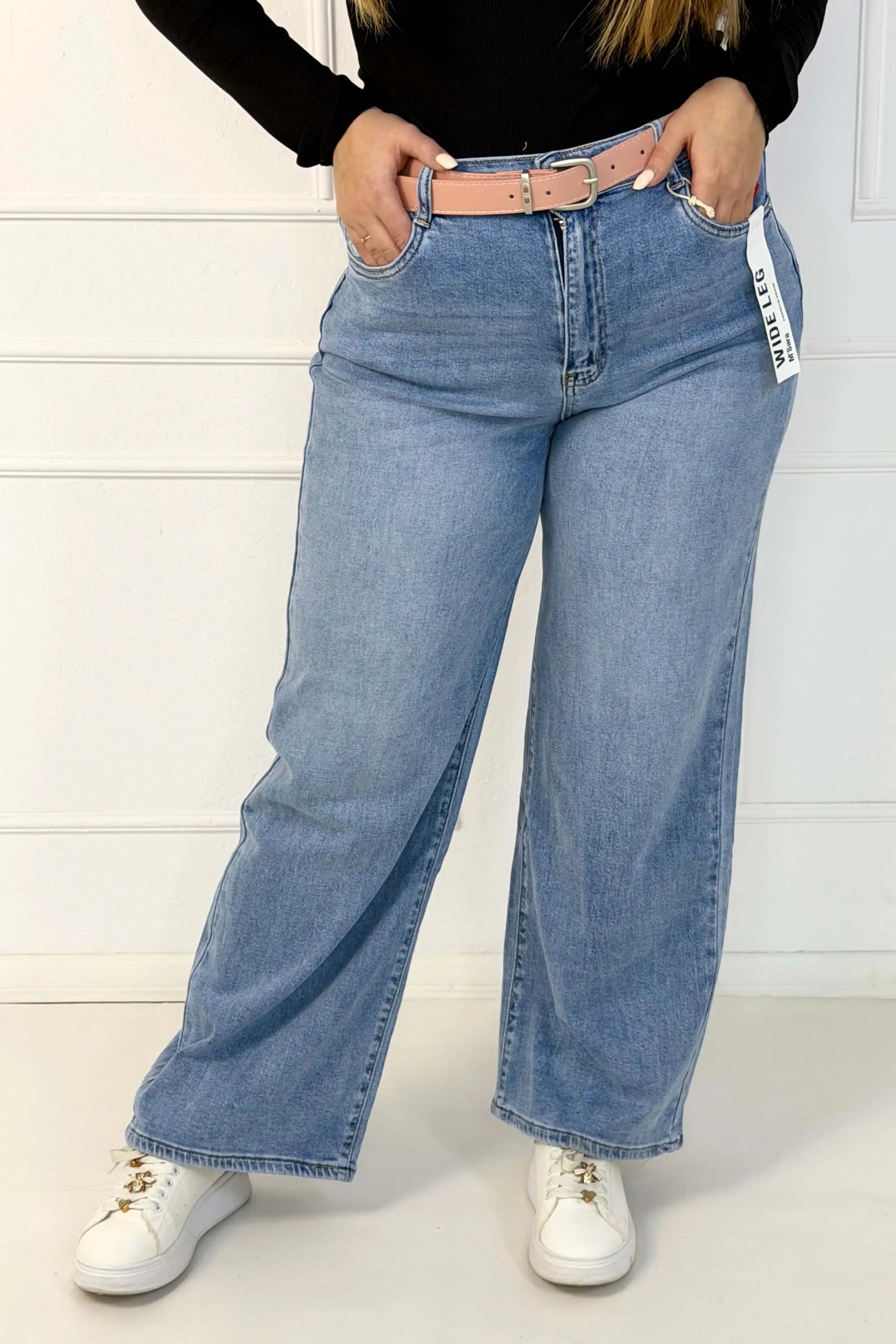 Jeansy plus size wide leg z jasnego denimu – szerokie spodnie damskie XXL Stylowa XL