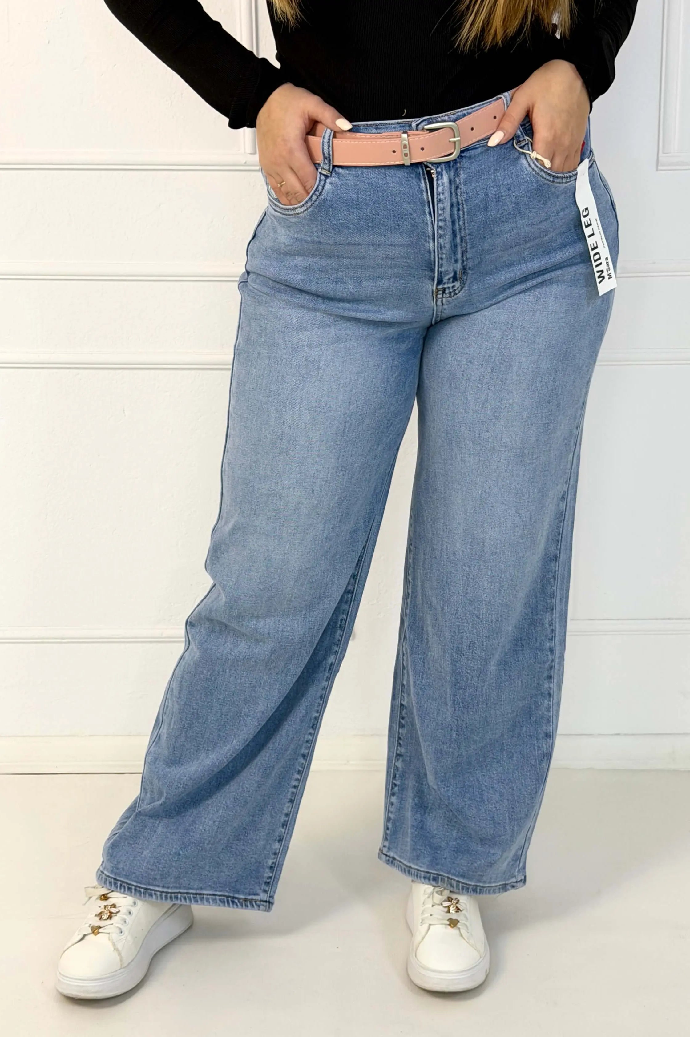 Jeansy plus size wide leg z jasnego denimu – szerokie spodnie damskie XXL Stylowa XL