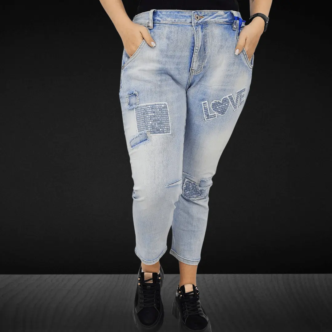 Jeansy z cekinowym napisem "LOVE" Stylowa XL