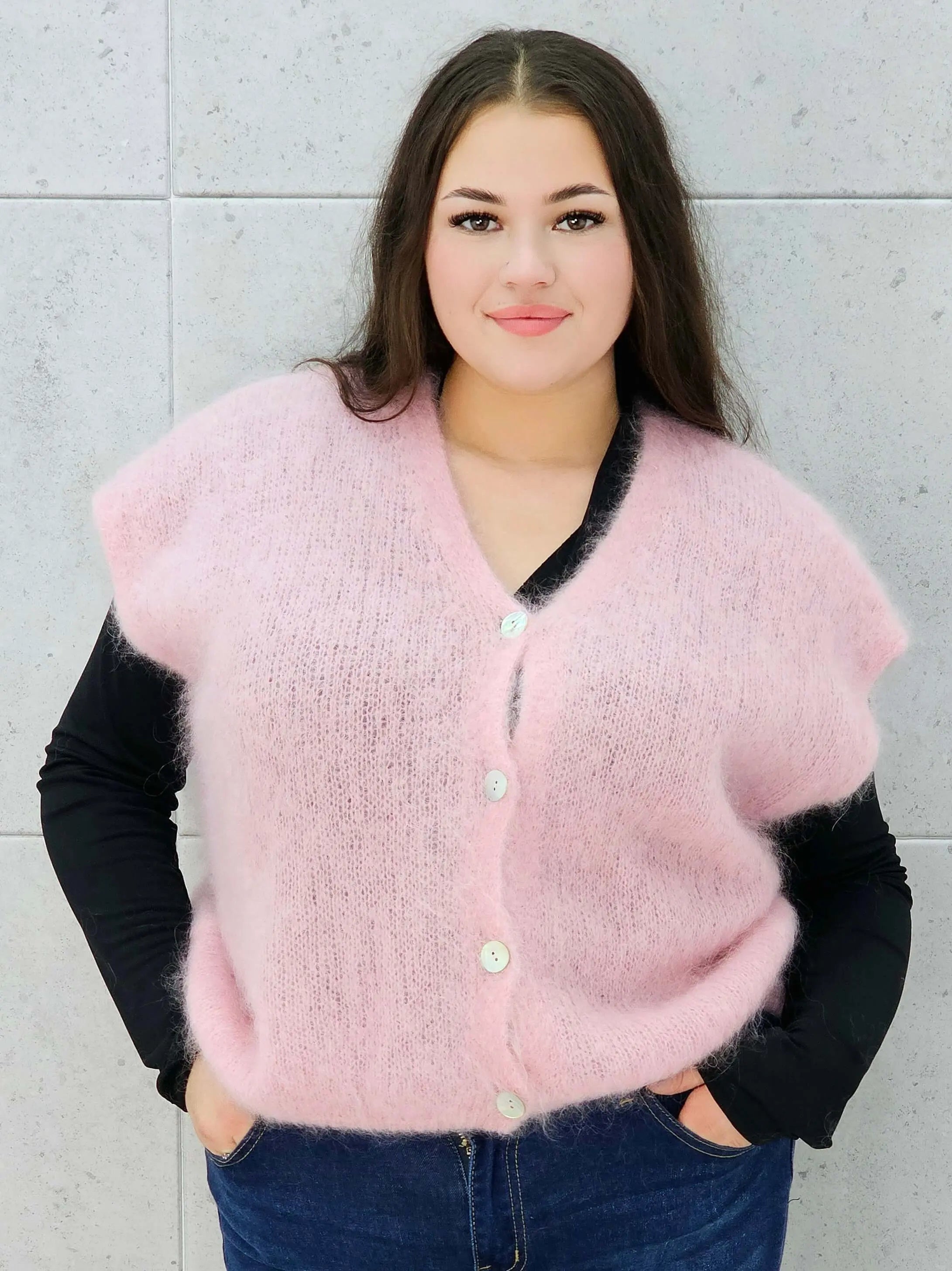 Kamizelka StylowaXL plus size z miękkiego moheru – ciepła i puszysta kamizelka plus size Stylowa XL