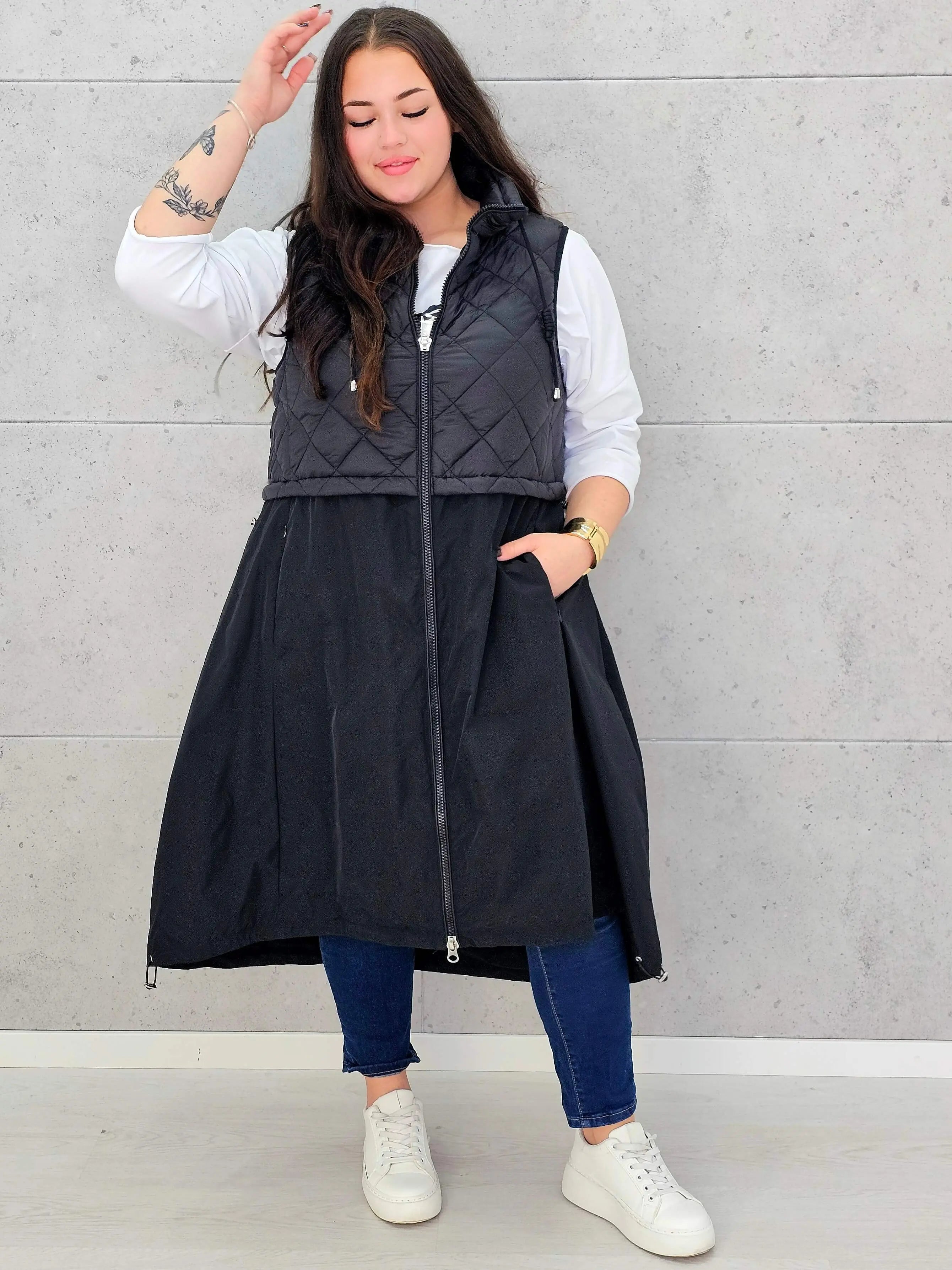 Kamizelka plus size długa z pikowaną górą – kolor i styl na chłodniejsze dni Stylowa XL