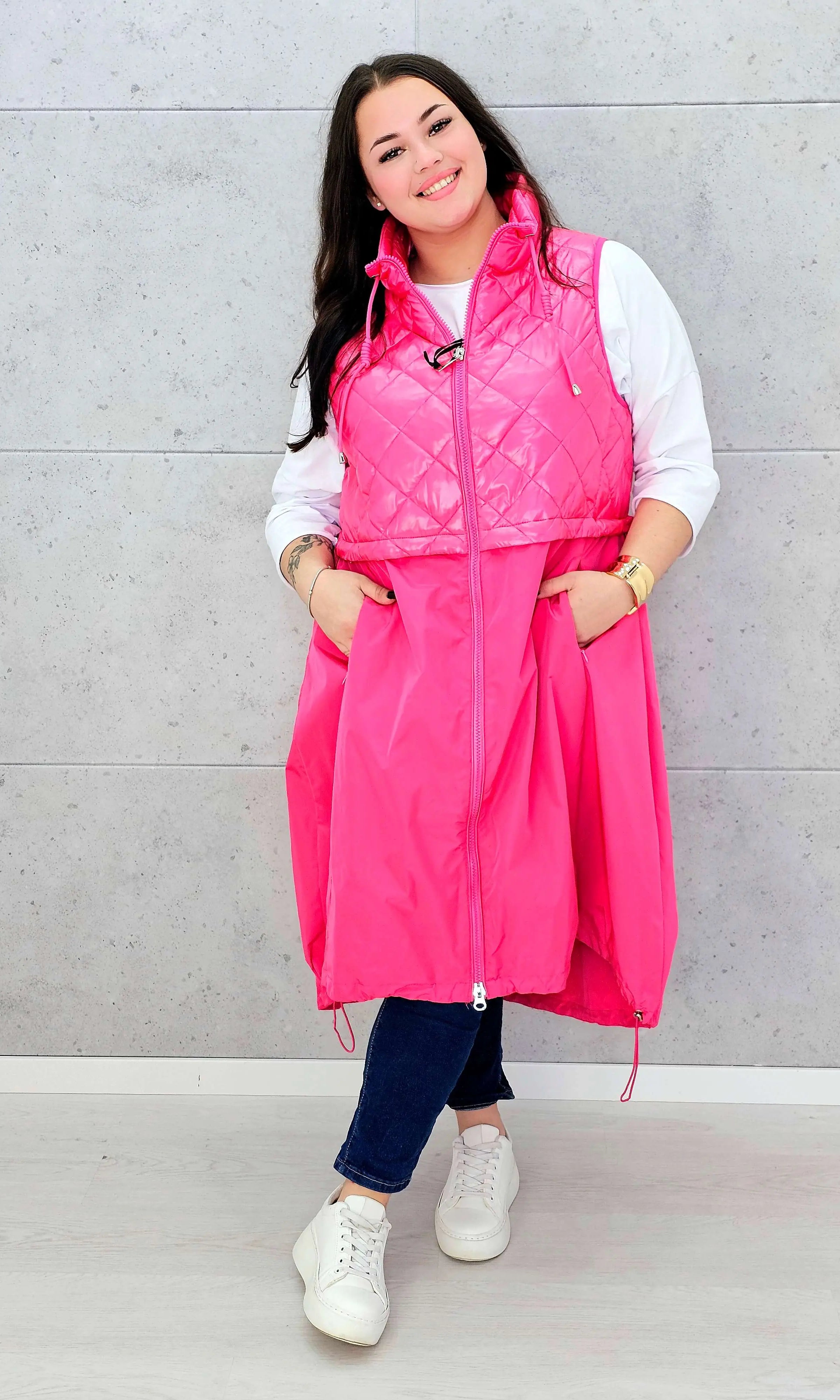 Kamizelka plus size długa z pikowaną górą – kolor i styl na chłodniejsze dni Stylowa XL