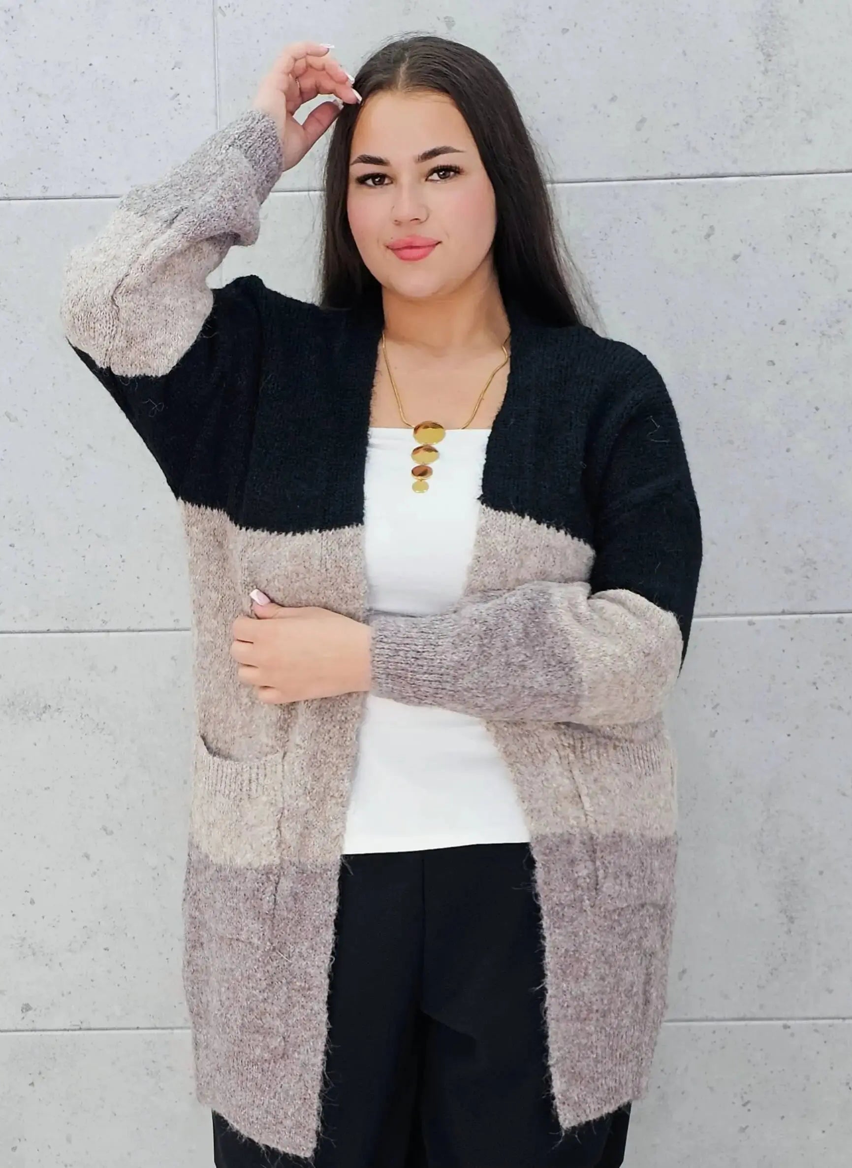Kardigan plus size – modny, wygodny i stylowy element garderoby Stylowa XL