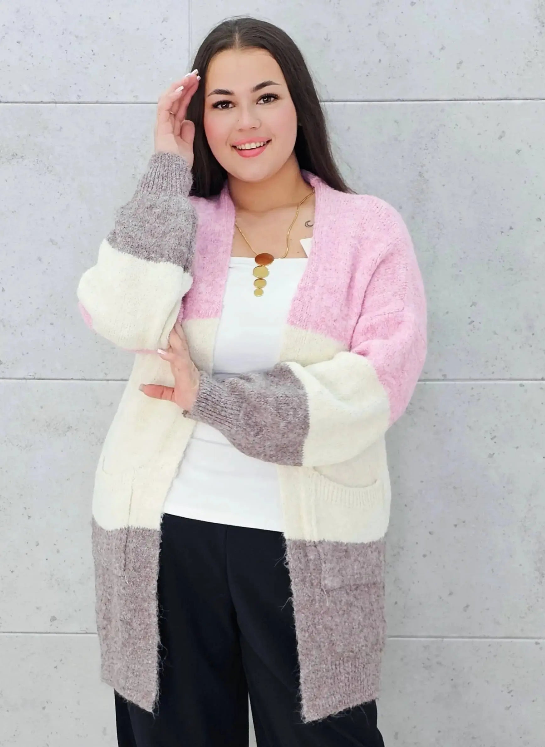 Kardigan plus size – modny, wygodny i stylowy element garderoby Stylowa XL