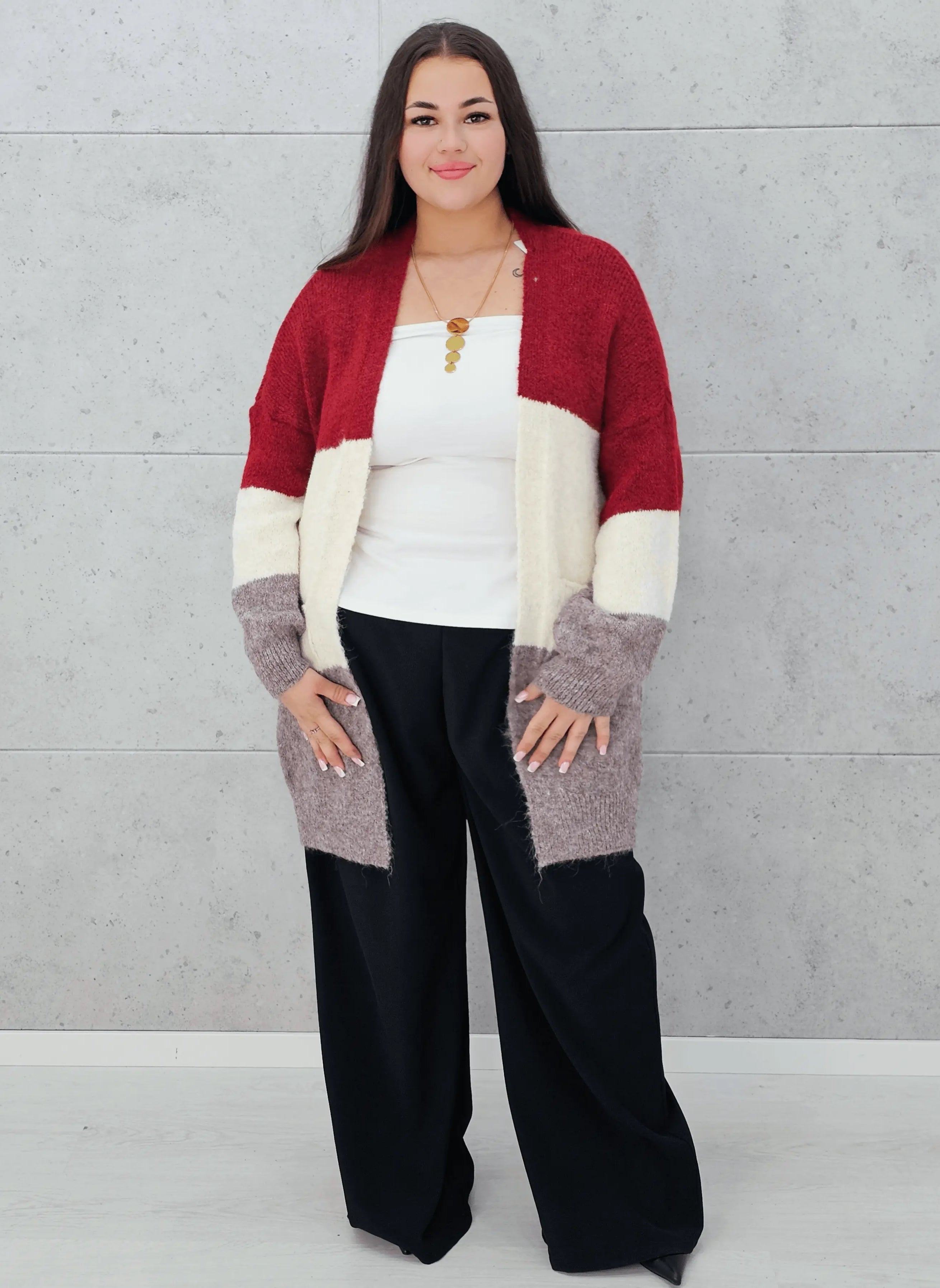 Kardigan plus size – modny, wygodny i stylowy element garderoby Stylowa XL