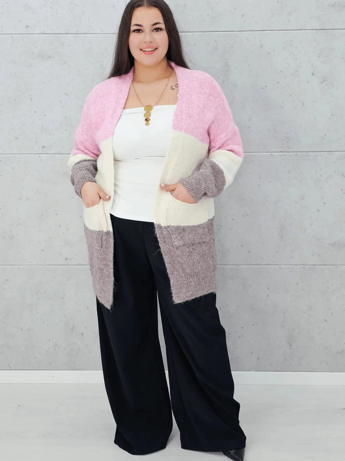 Kardigan plus size – modny, wygodny i stylowy element garderoby Stylowa XL