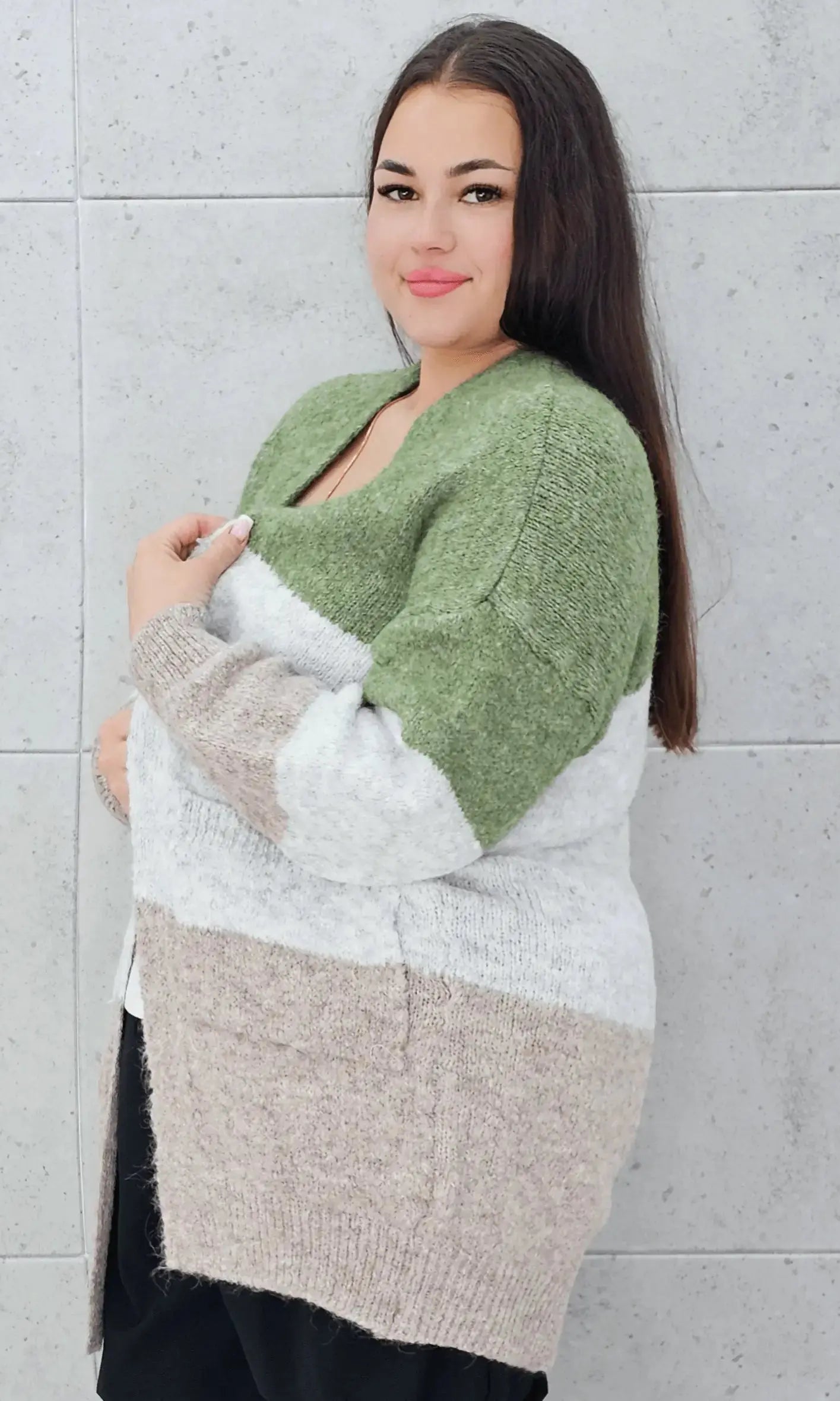 Kardigan plus size – modny, wygodny i stylowy element garderoby Stylowa XL