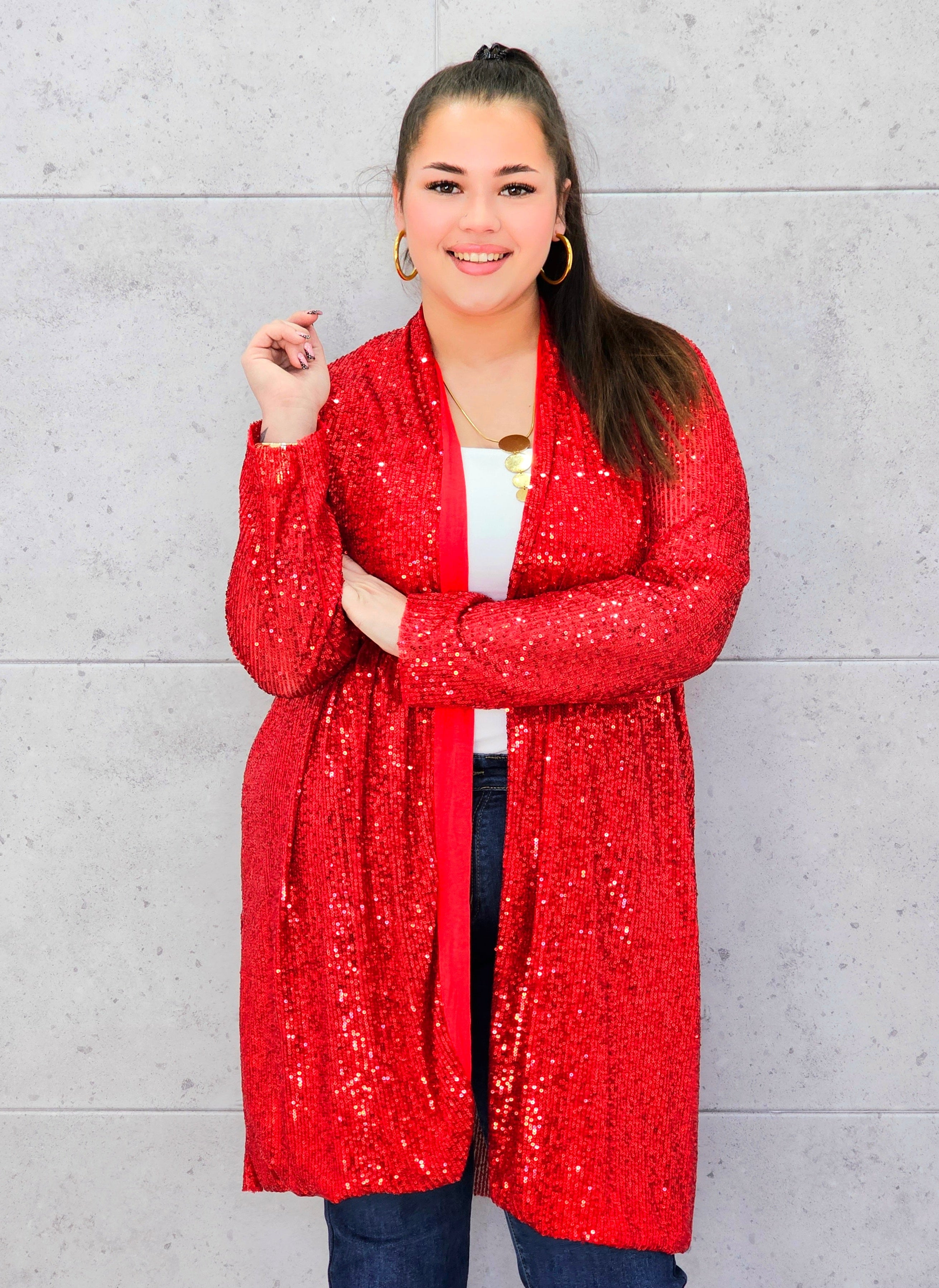 Kardigan plus size czerwony cekinowy – elegancki kardigan XXL z cekinami Stylowa XL
