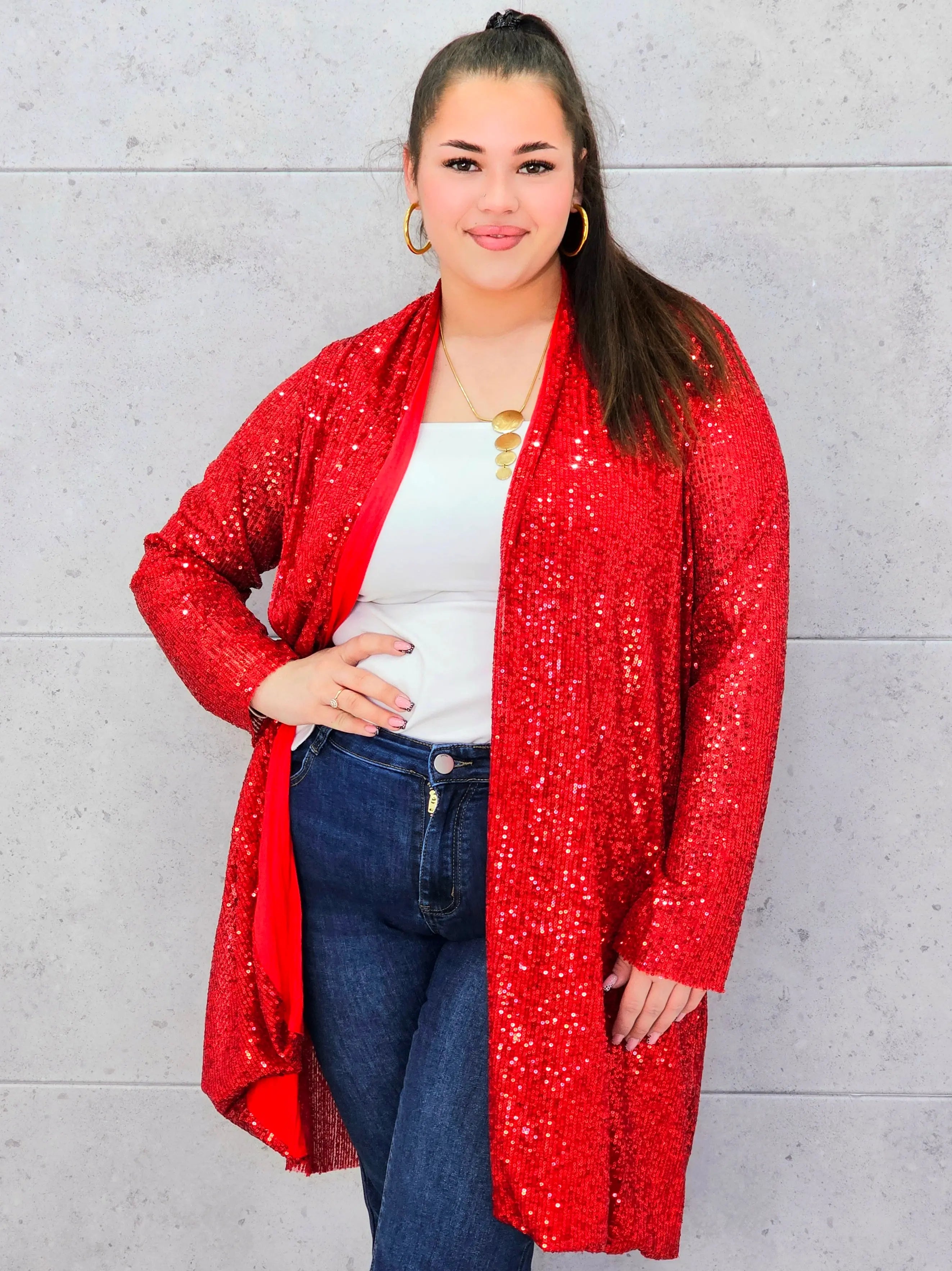 Kardigan plus size czerwony cekinowy – elegancki kardigan XXL z cekinami Stylowa XL