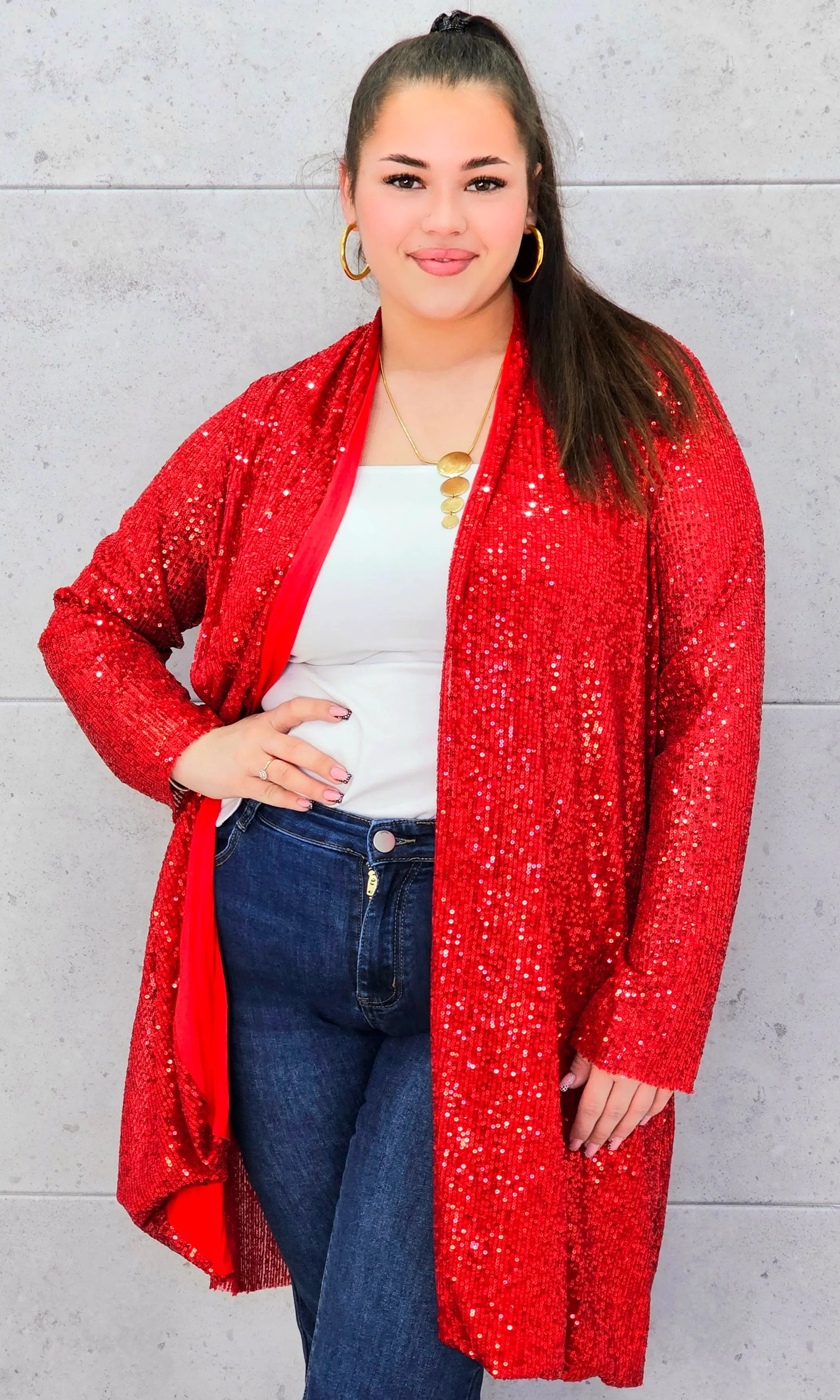 Kardigan plus size czerwony cekinowy – elegancki kardigan XXL z cekinami Stylowa XL