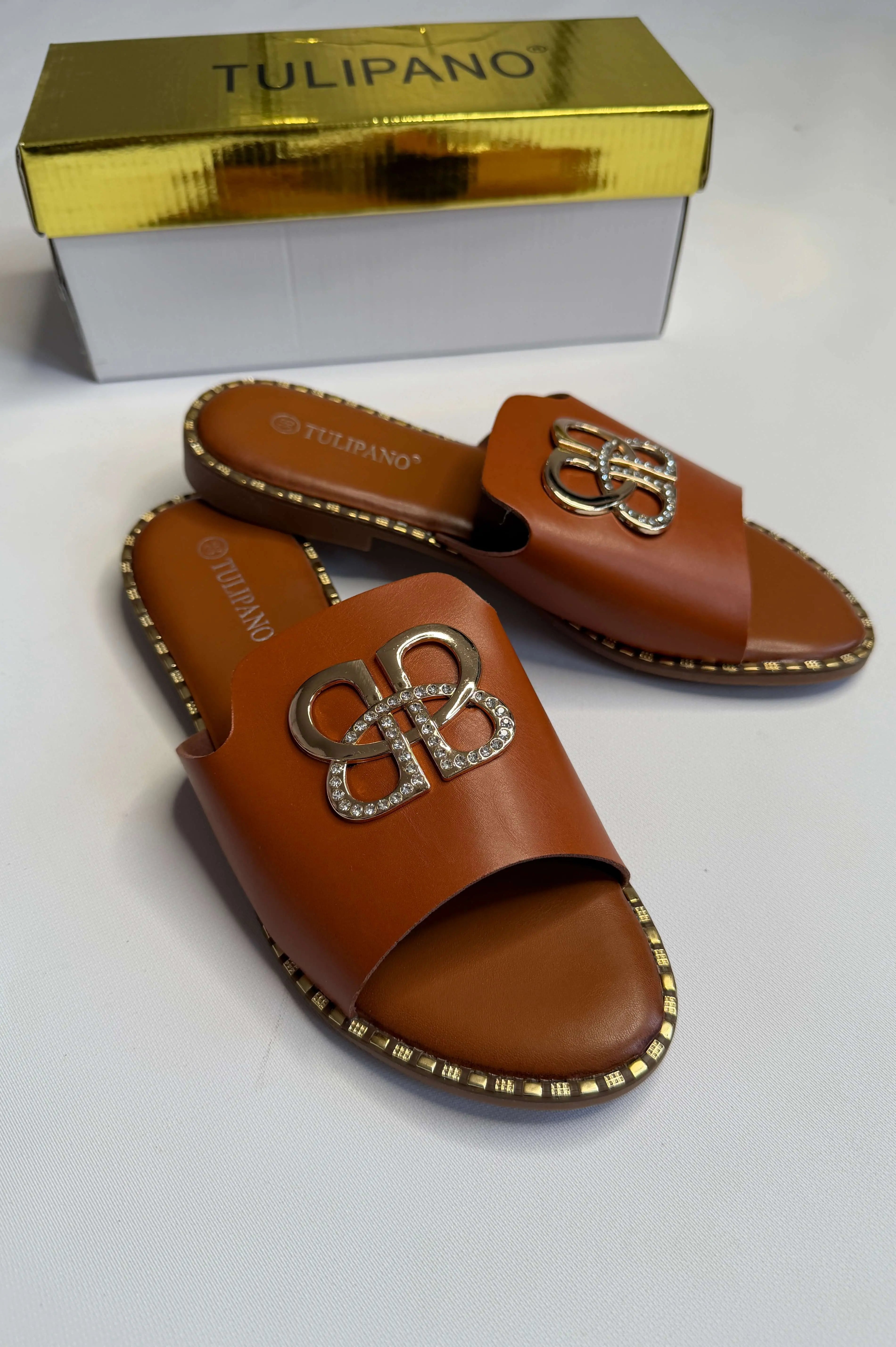 Klapki damskie Tulipano – eleganckie klapki z ozdobą Stylowa XL