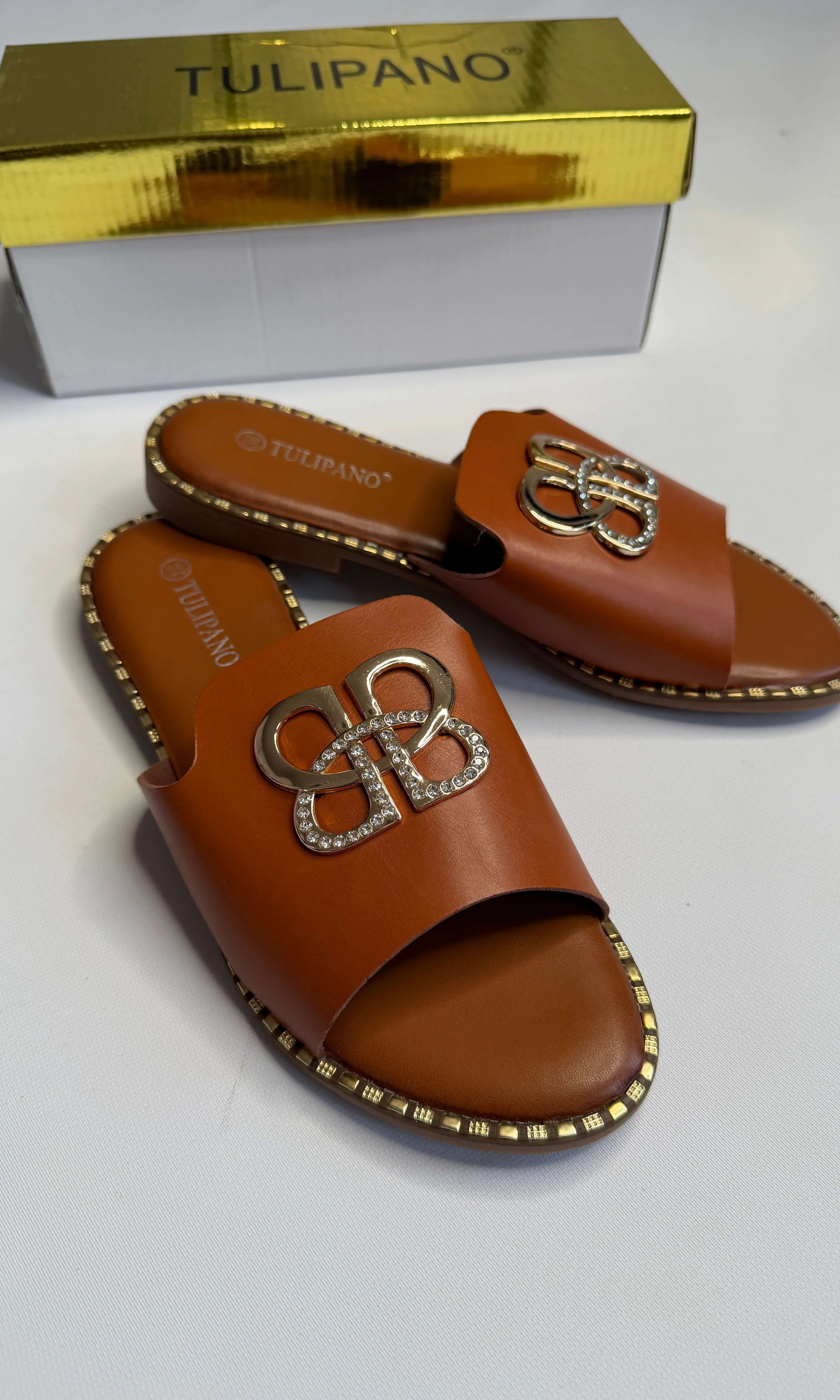 Klapki damskie Tulipano – eleganckie klapki z ozdobą Stylowa XL