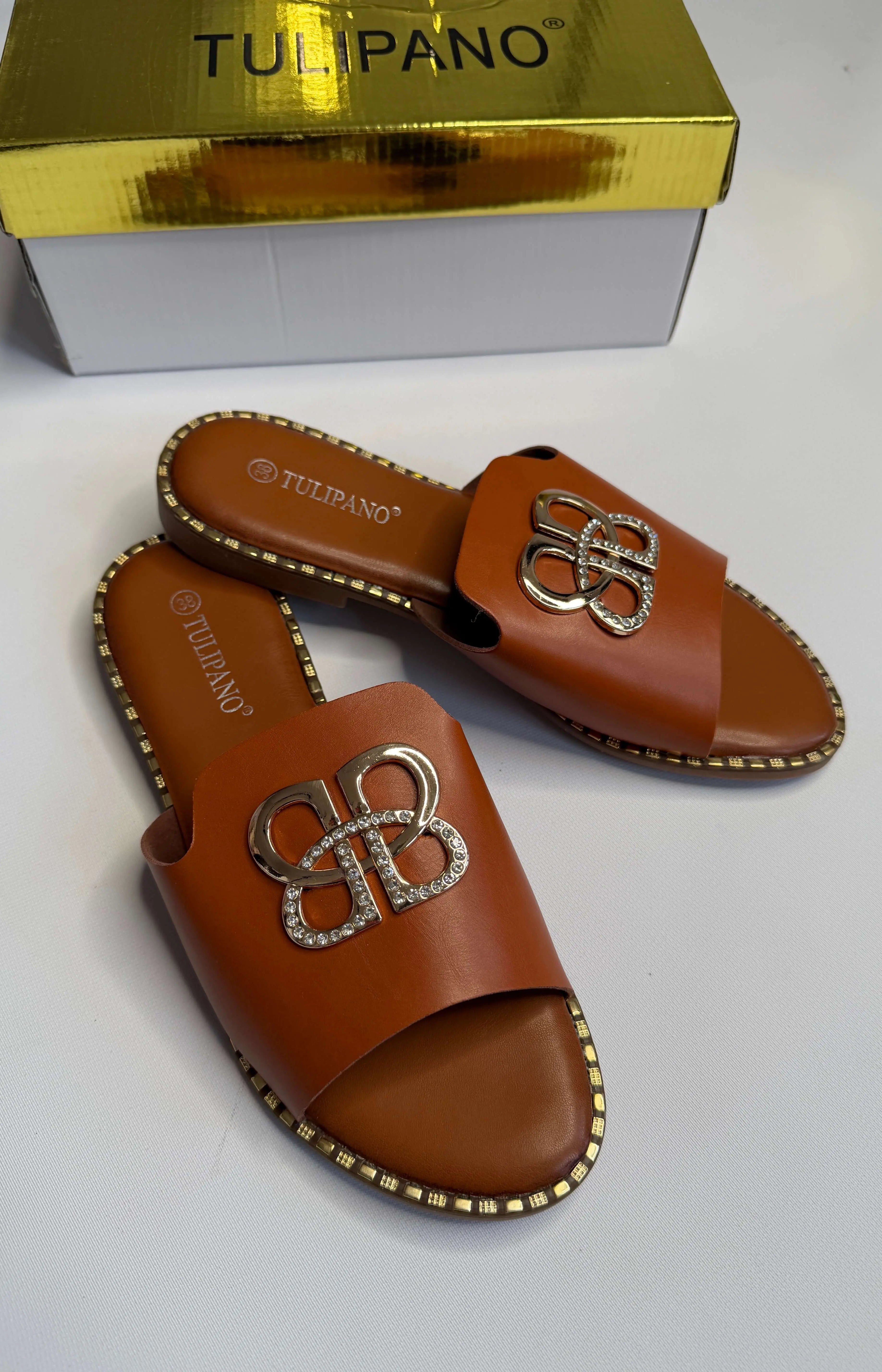 Klapki damskie Tulipano – eleganckie klapki z ozdobą Stylowa XL